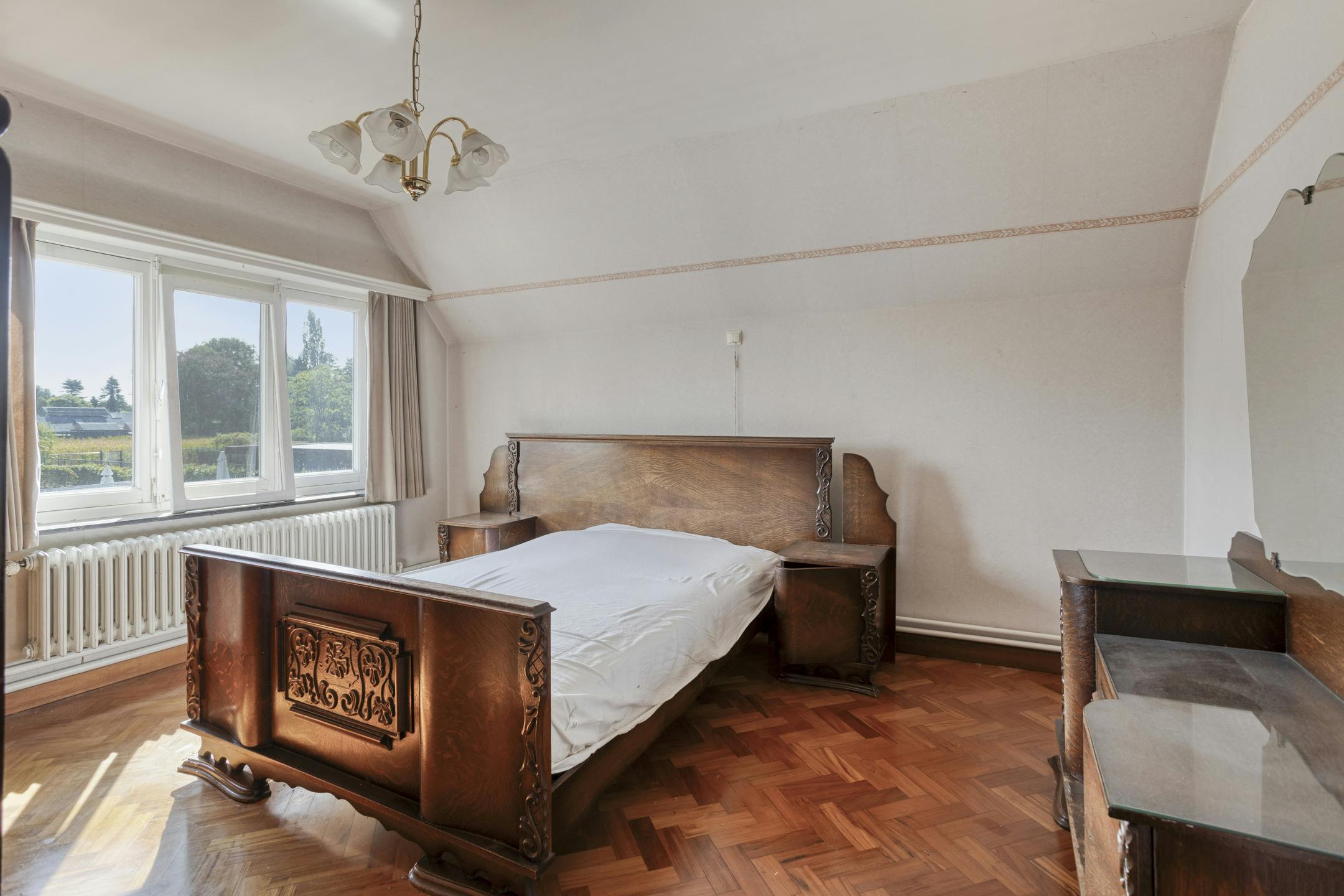 Te renoveren woning te koop net buiten het centrum van Retie foto 17