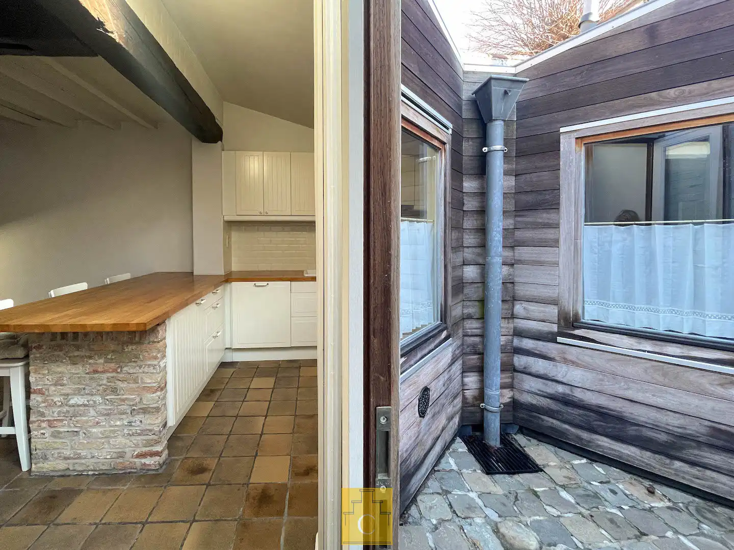 Charmante stadswoning in het schilderachtige Sint-Annakwartier foto 14