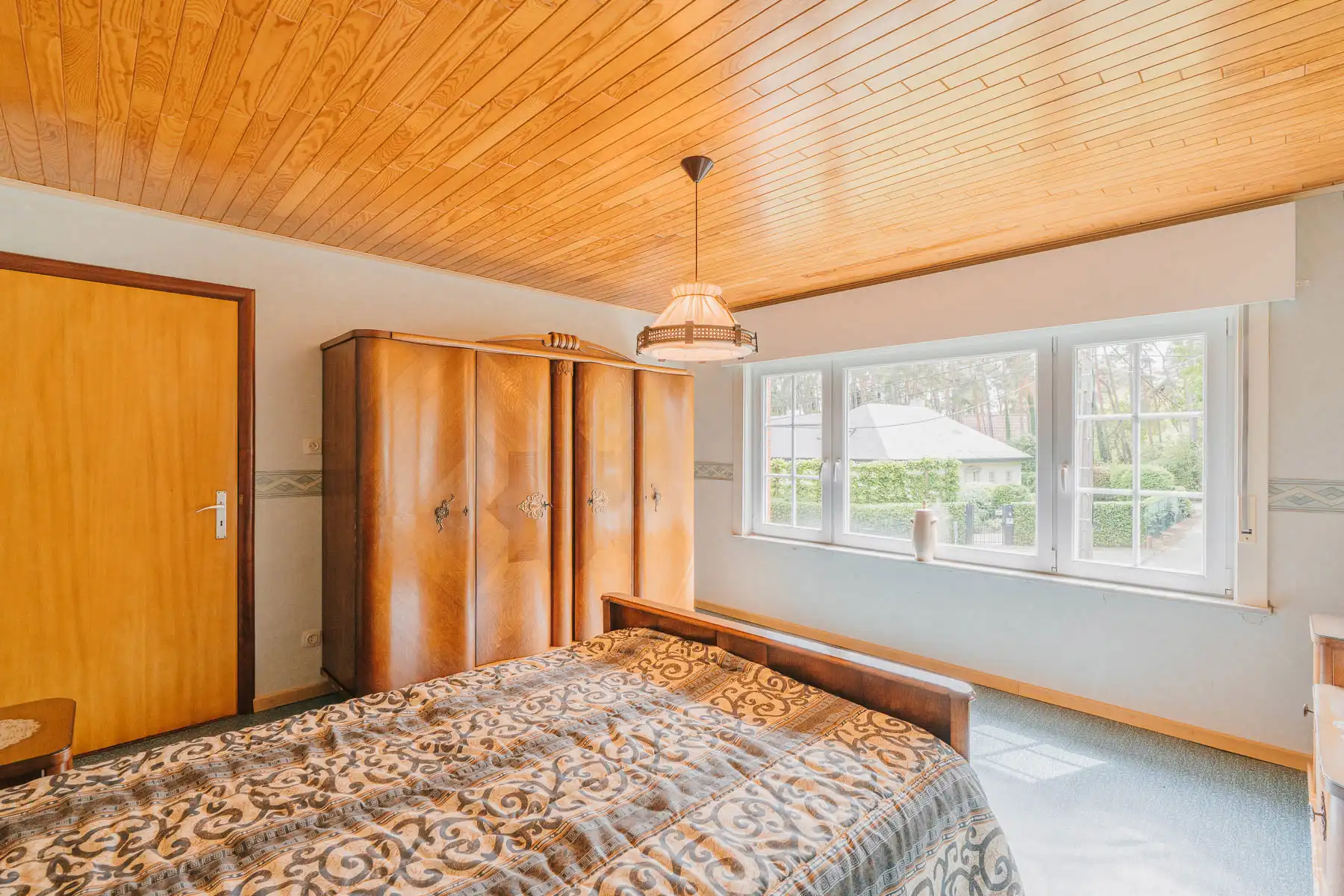 Charmante, te renoveren woning in mooie doodlopende straat foto 18