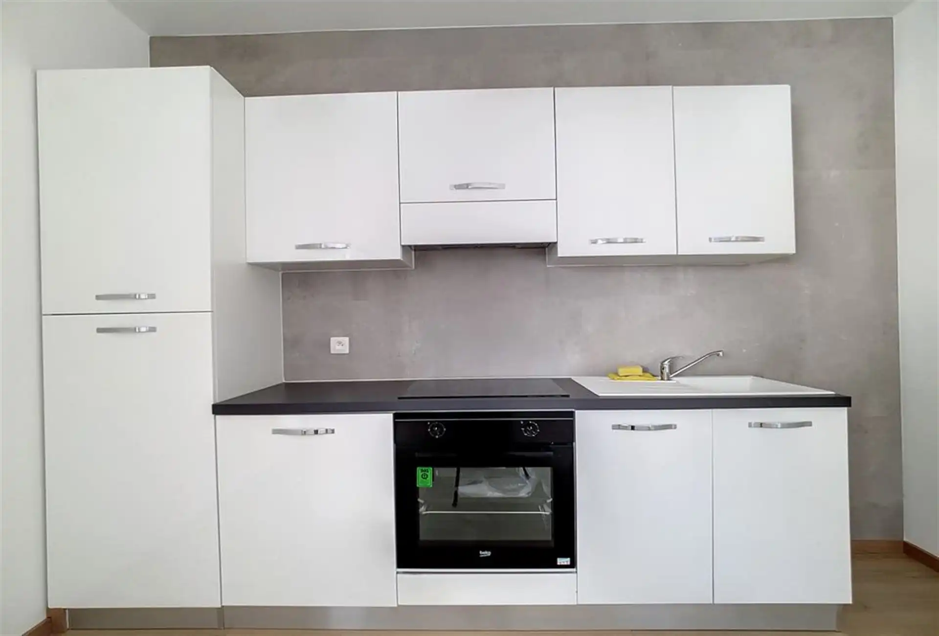 In het centrum gelegen appartement met 2 SK foto 3
