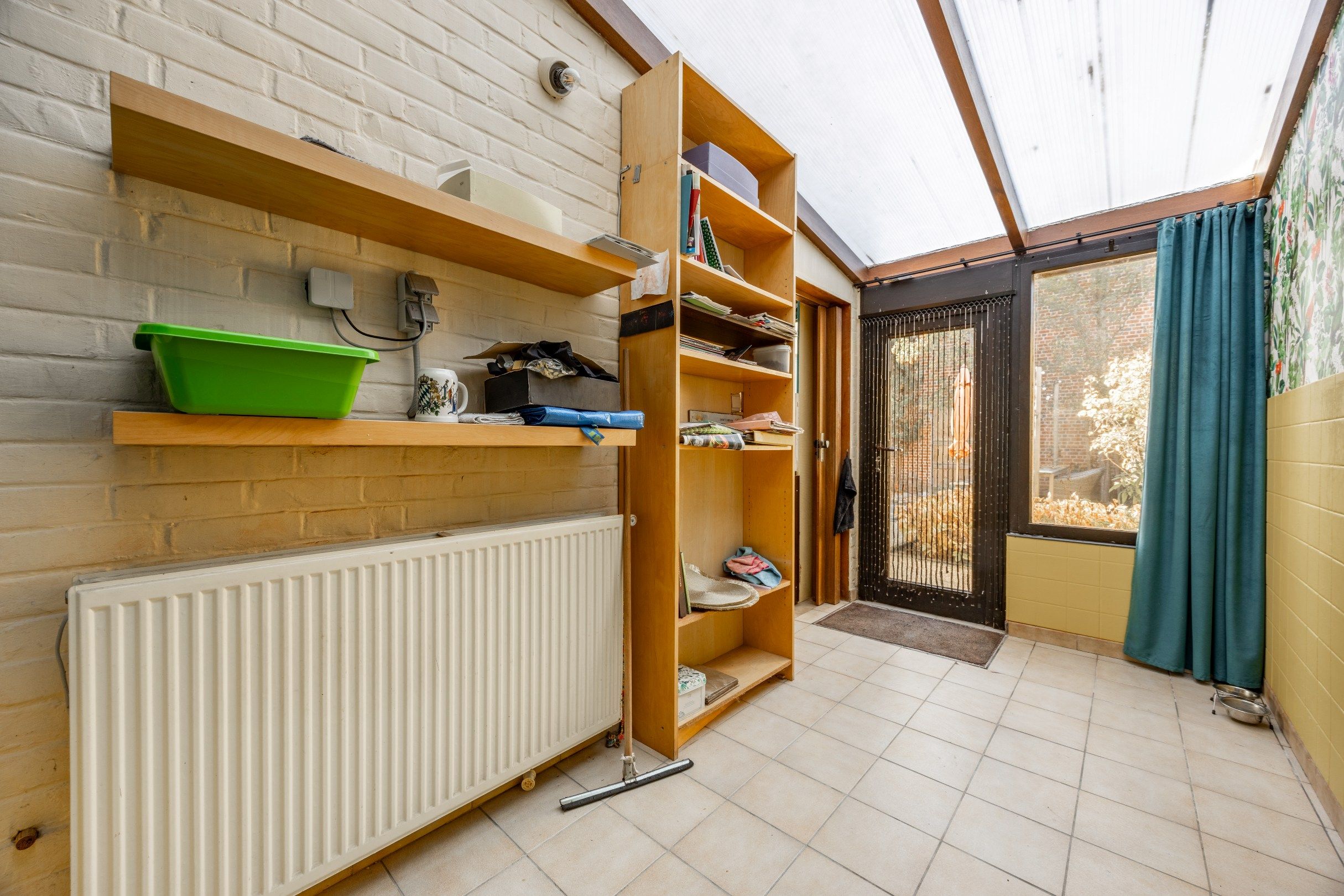 CHARMEVOLLE WONING MET GARAGE  foto 8