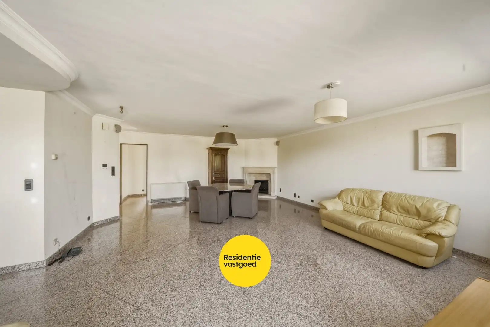 Instapklaar appartement met 2 slaapkamers en terras van 63 m² foto 11