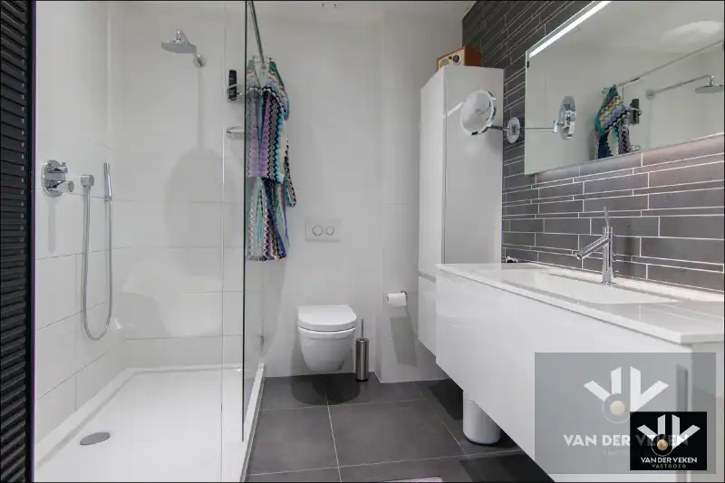 INVESTERINGSPAND : PENTHOUSE MET LANGE TERMIJN HUUROPBRENGST foto 21