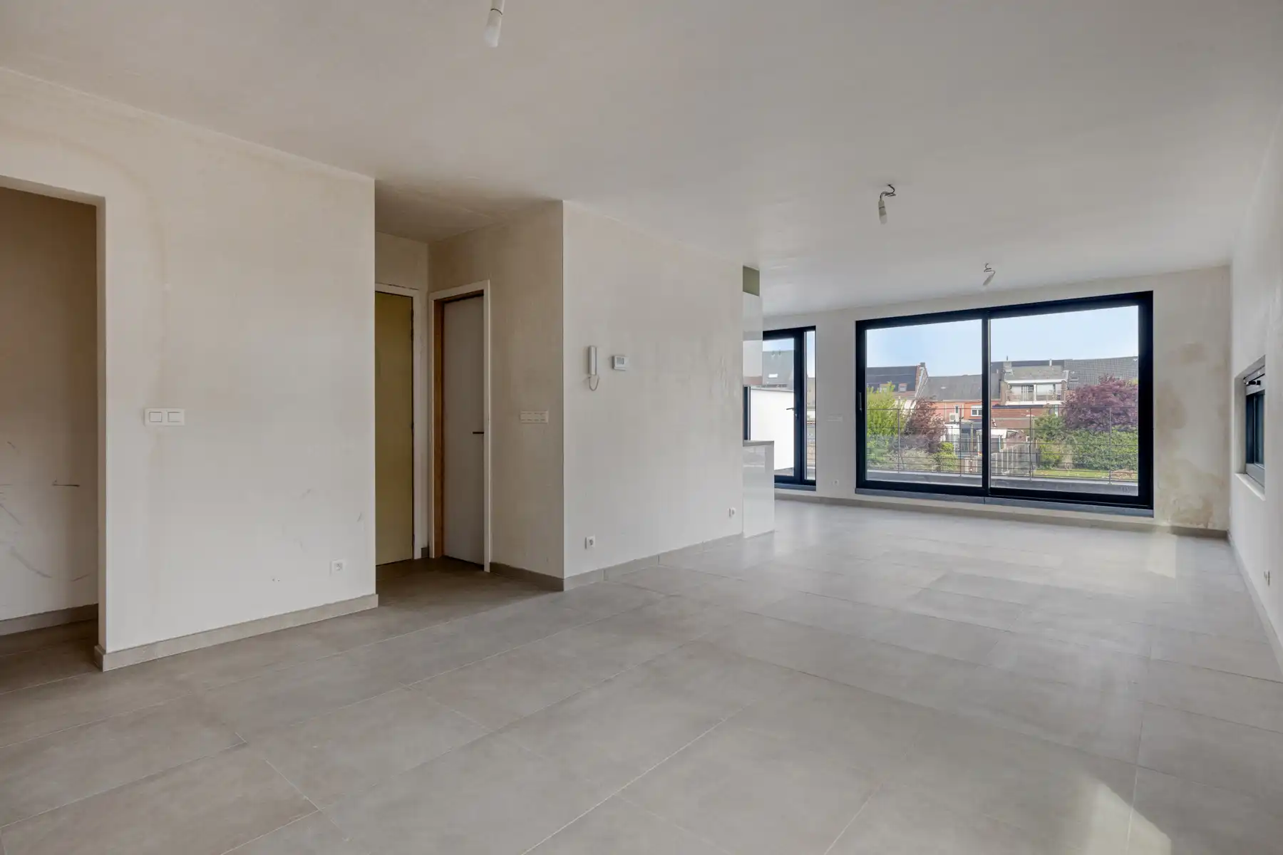 Nieuwbouw duplex appartement met ruim terras in het centrum foto 4
