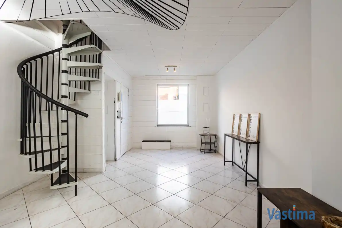 Lichtvolle starterswoning met zuid gerichte tuin foto 4