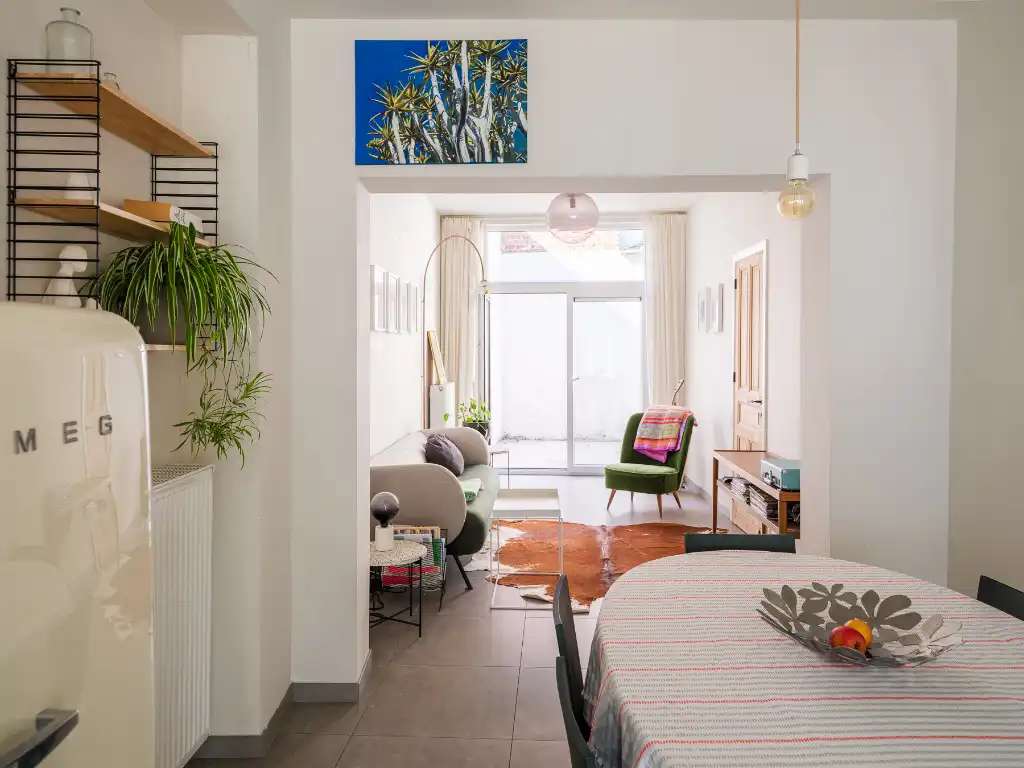 Ruime woning met 3 slaapkamers en zuidwestgerichte buitenruimte, op wandelafstand van het stadscentrum en Dok Noord. foto 5