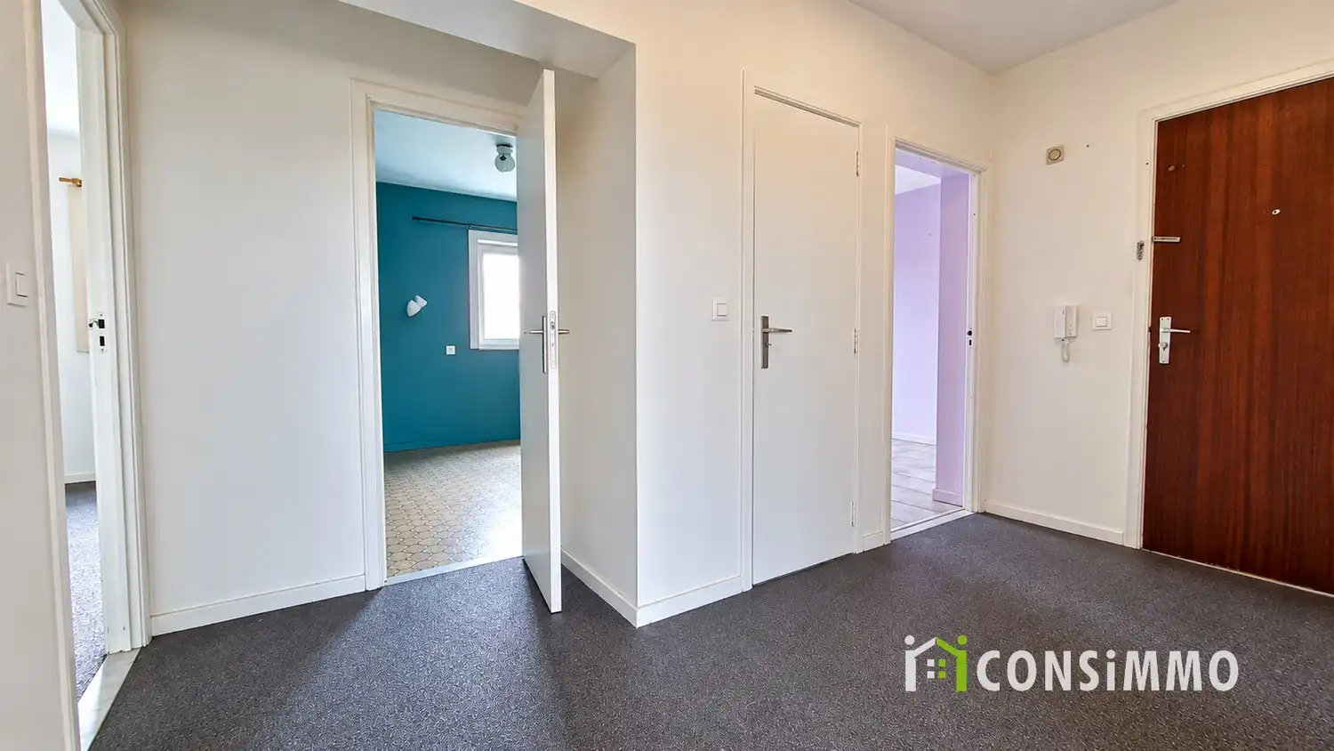 Ruim, instapklaar appartement met 3 slaapkamers in Genk! foto 8