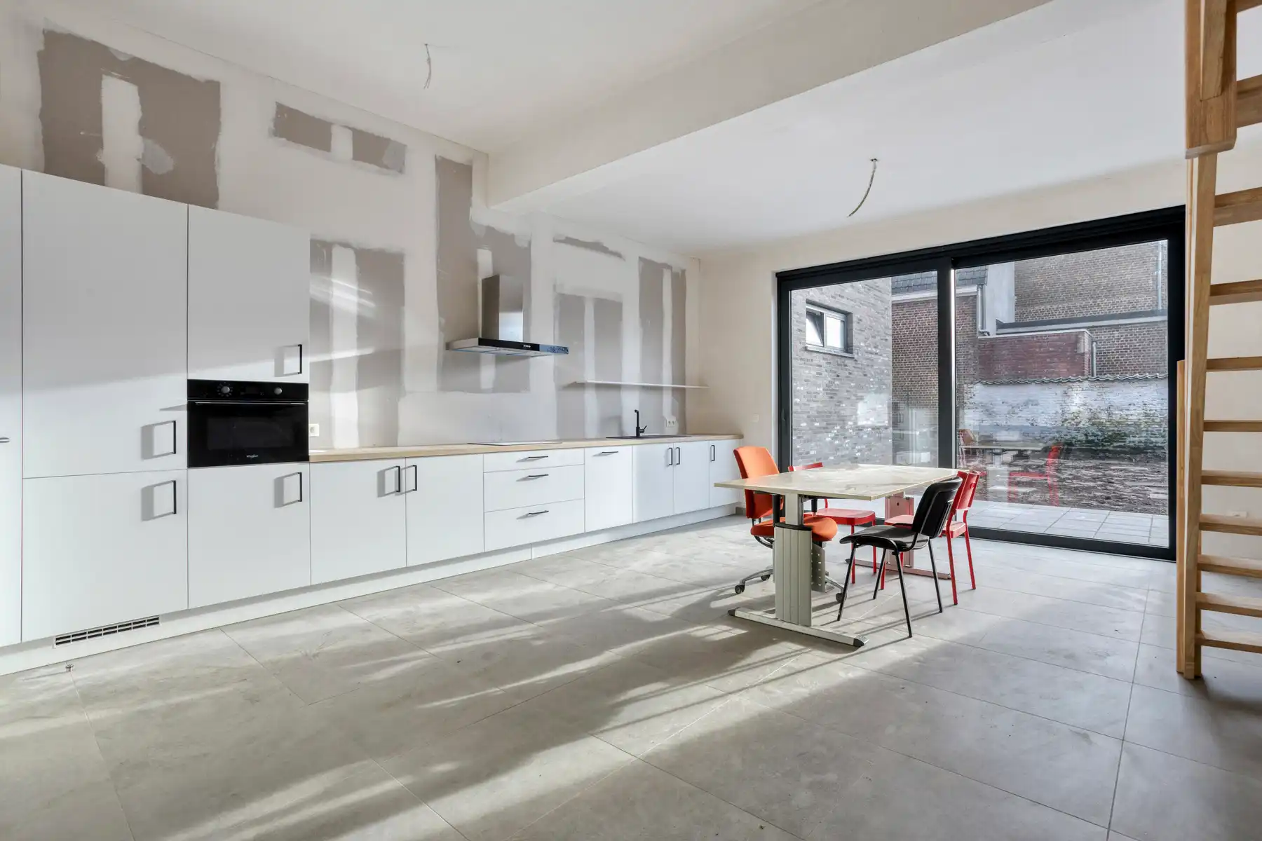 Ruime energiezuinige woning onder registratierechten foto 6