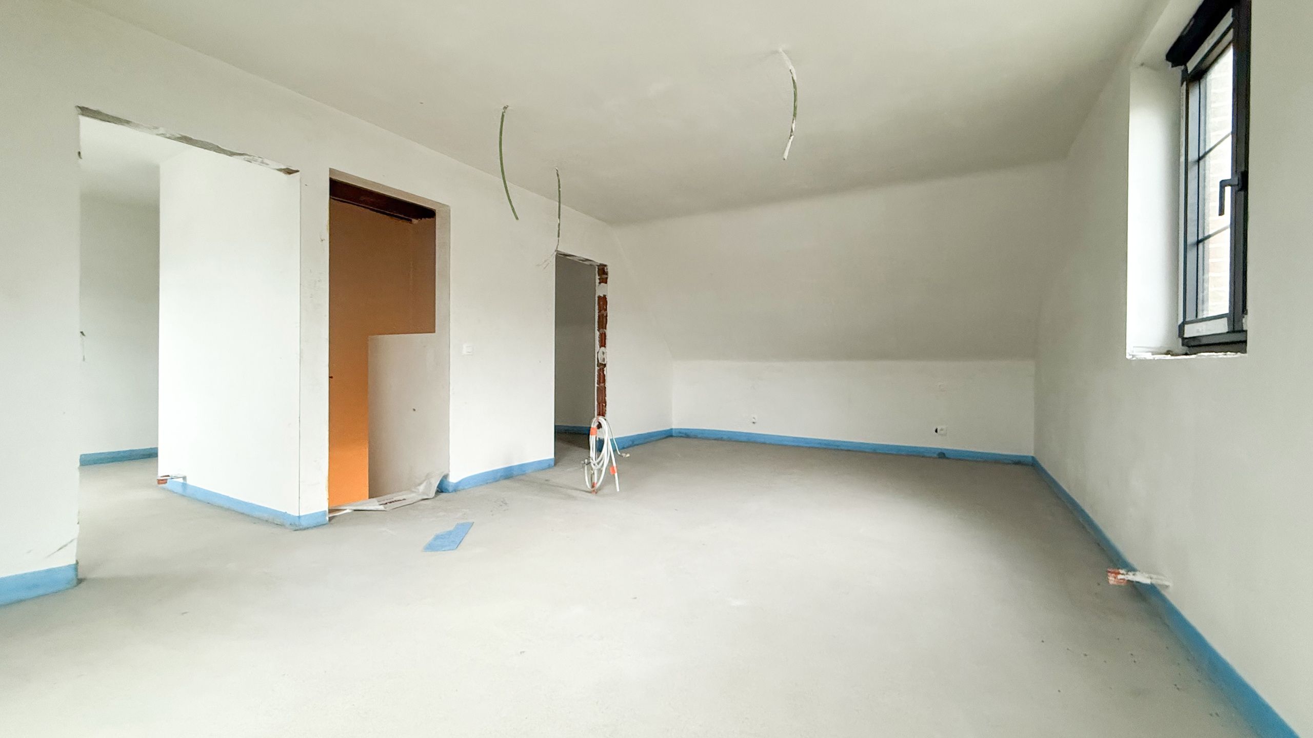 Volledig afgewerkte landelijke woning aan 2% Registratie! foto 23