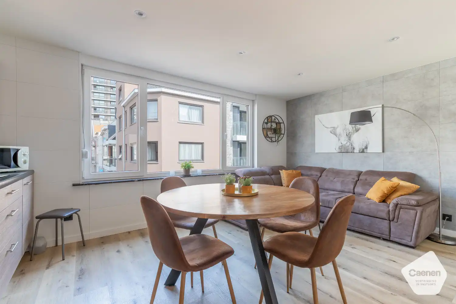 Volledig gerenoveerd éénslaapkamer appartement vlakbij het strand, de haven en de Grote Markt foto 2