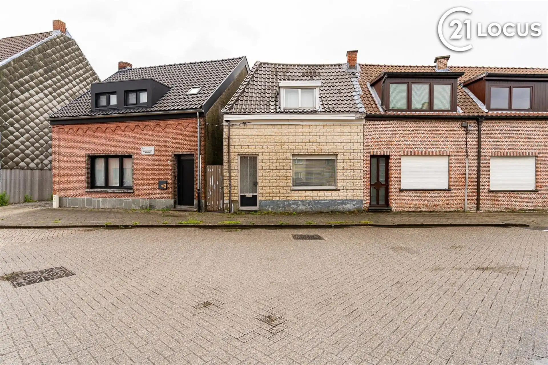 Woning met 3 slpk en koer in buurt station Zwijndrecht foto 15