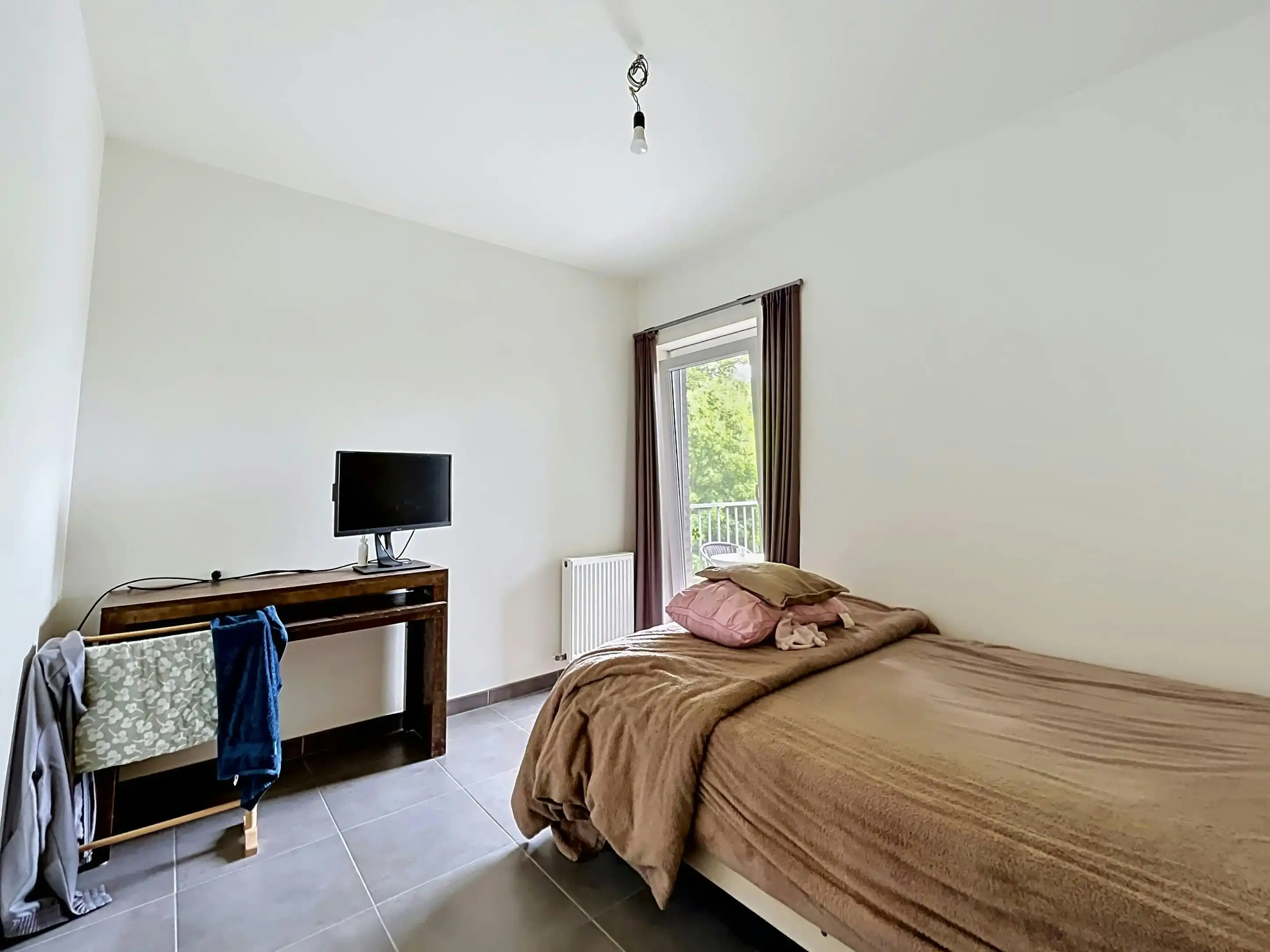 Gunstig gelegen tweeslaapkamer appartement met 2 terrassen foto 6