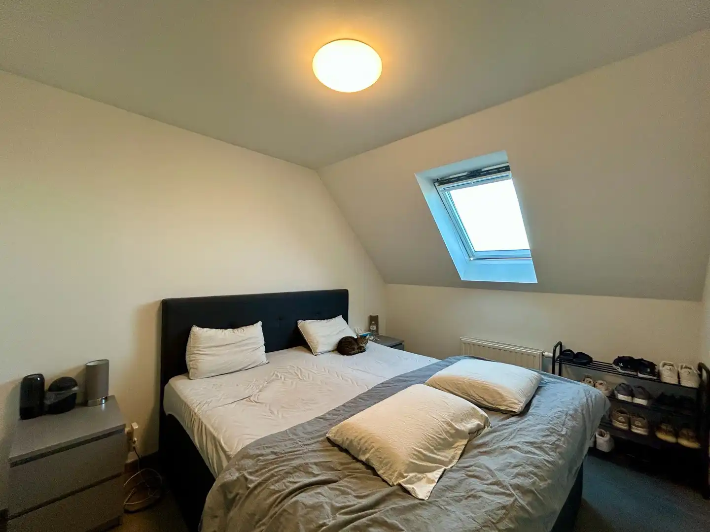 Recent twee-slaapkamerappartement op wandelafstand van centrum Meulebeke! foto 7