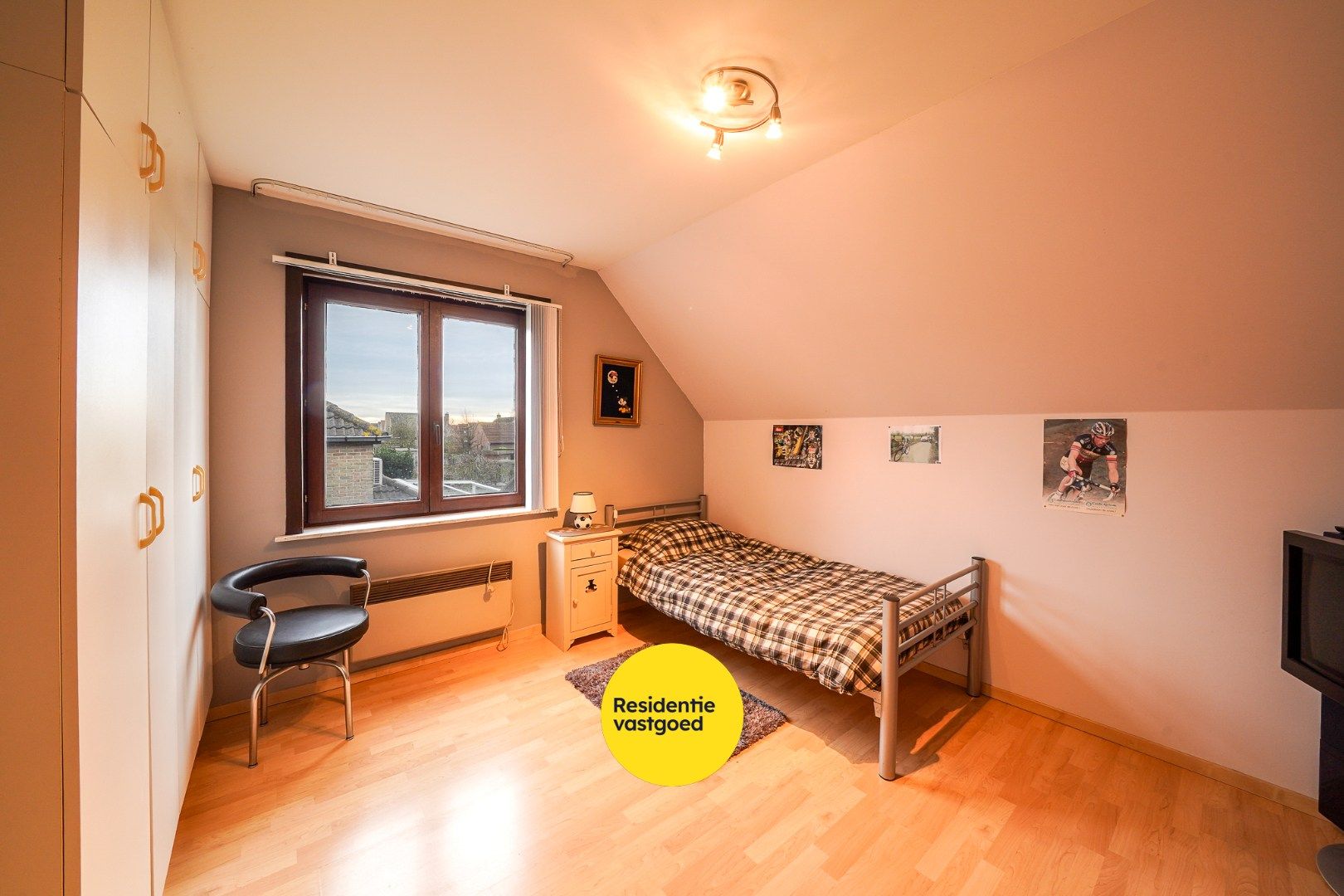 Alleenstaande woning in rustige woonwijk te Oostende (Stene) foto 16