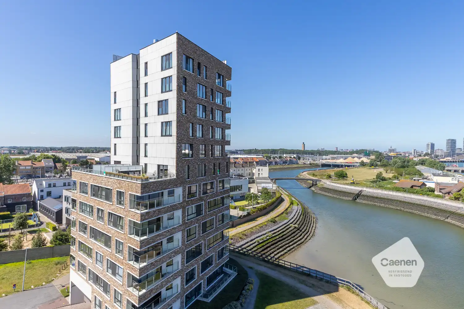 Zeer recent & kwalitatief afgewerkt 3-slaapkamerappartement foto 8