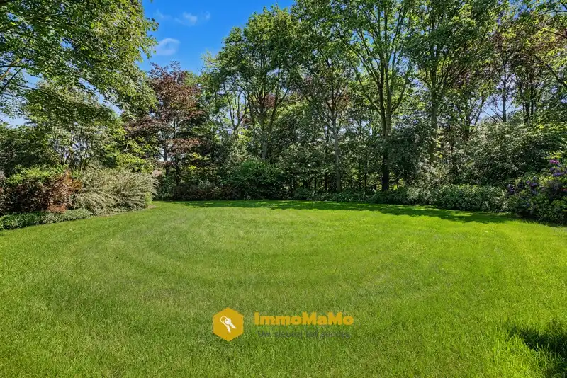 STIJLVOLLE VILLA OP 10.397m2 MET AANGELEGDE PARKTUIN - TE KOOP foto 41