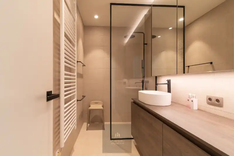 Instapklaar recent luxe-appartement met 2 slpk en grote terrassen. foto 18