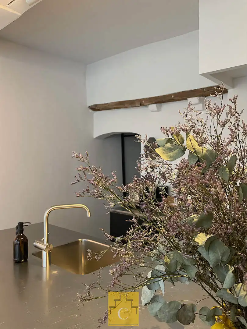 exclusief trapgevelhuis met lift en terras en tuin aan de rei nabij Sint-Jakobskerk en palend aan het Sebrechtspark foto 8