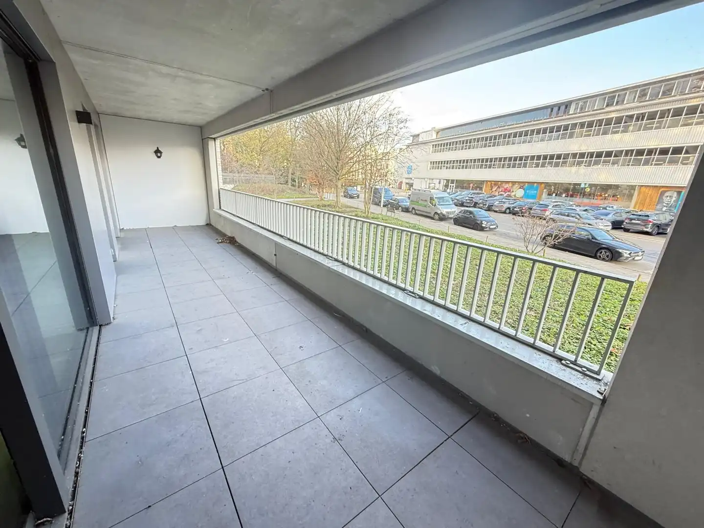 APPARTEMENT MET TERRAS foto 3