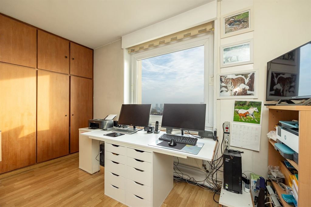 Instapklaar appartement met groot terras foto 14