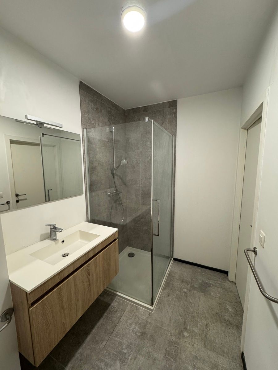 Goed gelegen duplexappartement met 1 slaapkamer foto 10