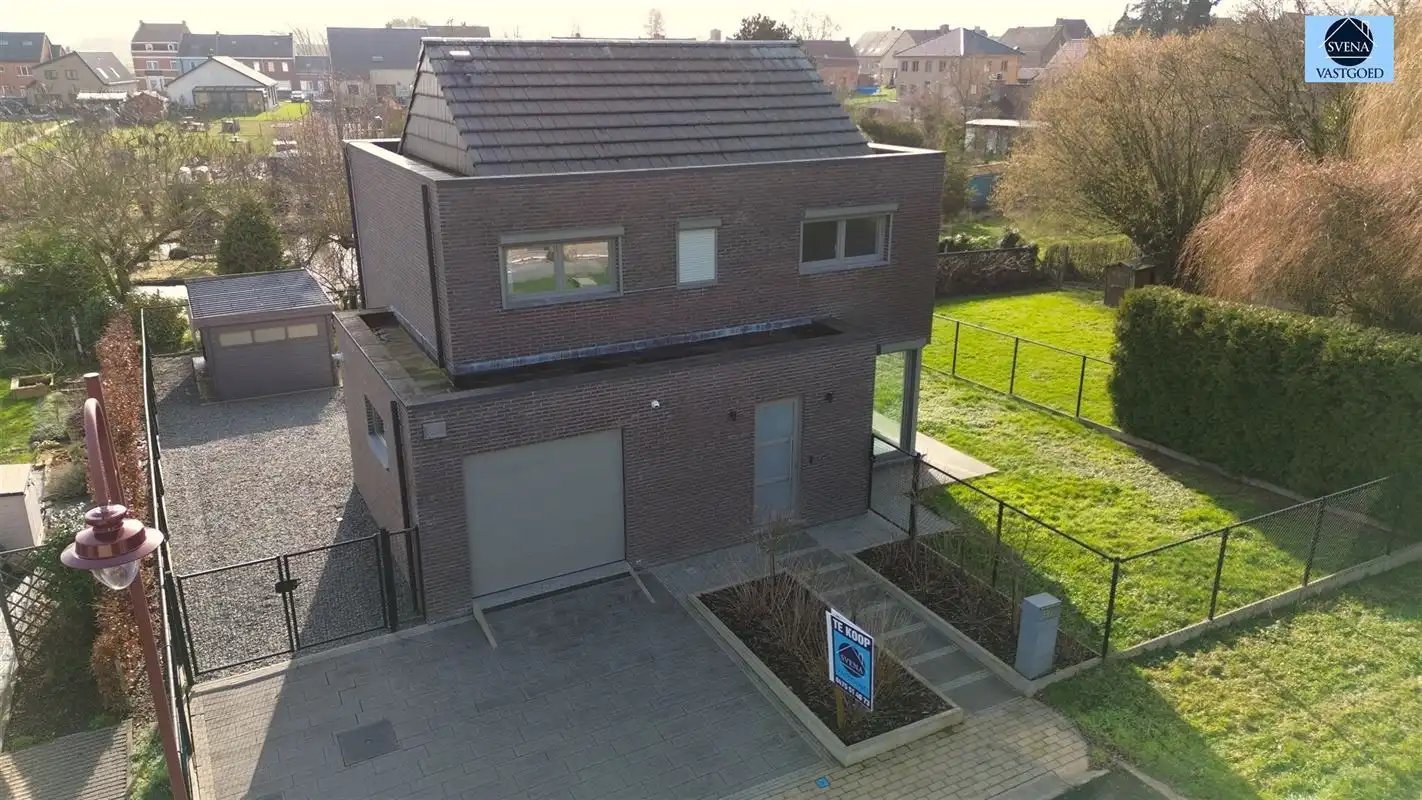 NIEUW TE BEVER foto {{pictureIndex}}