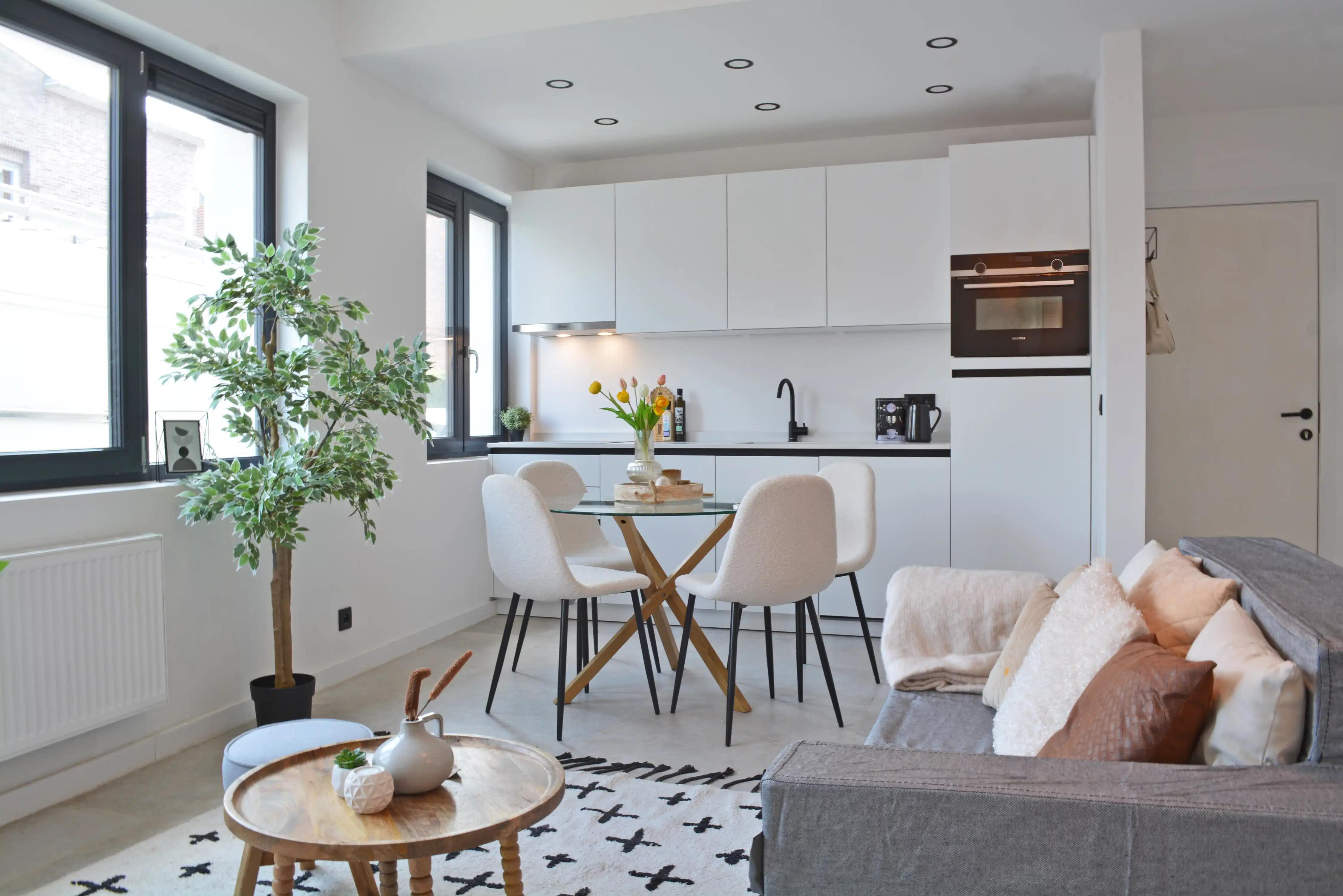 Gelijkvloers vernieuwbouwappartement met 2 slaapkamers foto 2