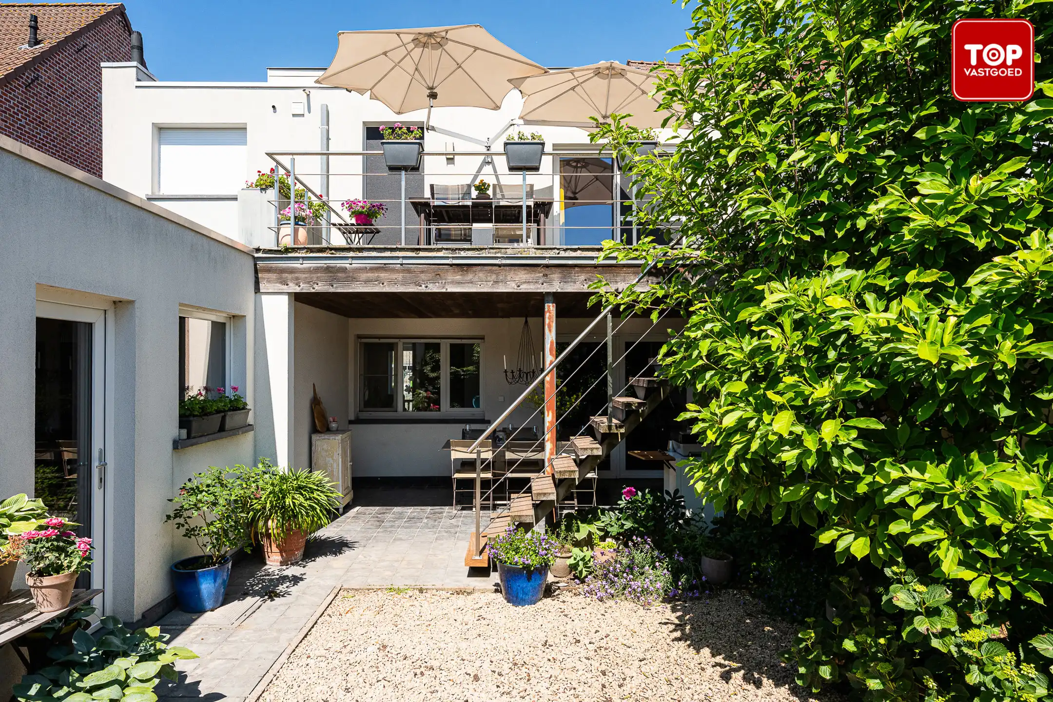 Instapklare combinatie van handelsgelijkvloers en bel-etagewoning op een uiterst gunstige locatie. foto 29