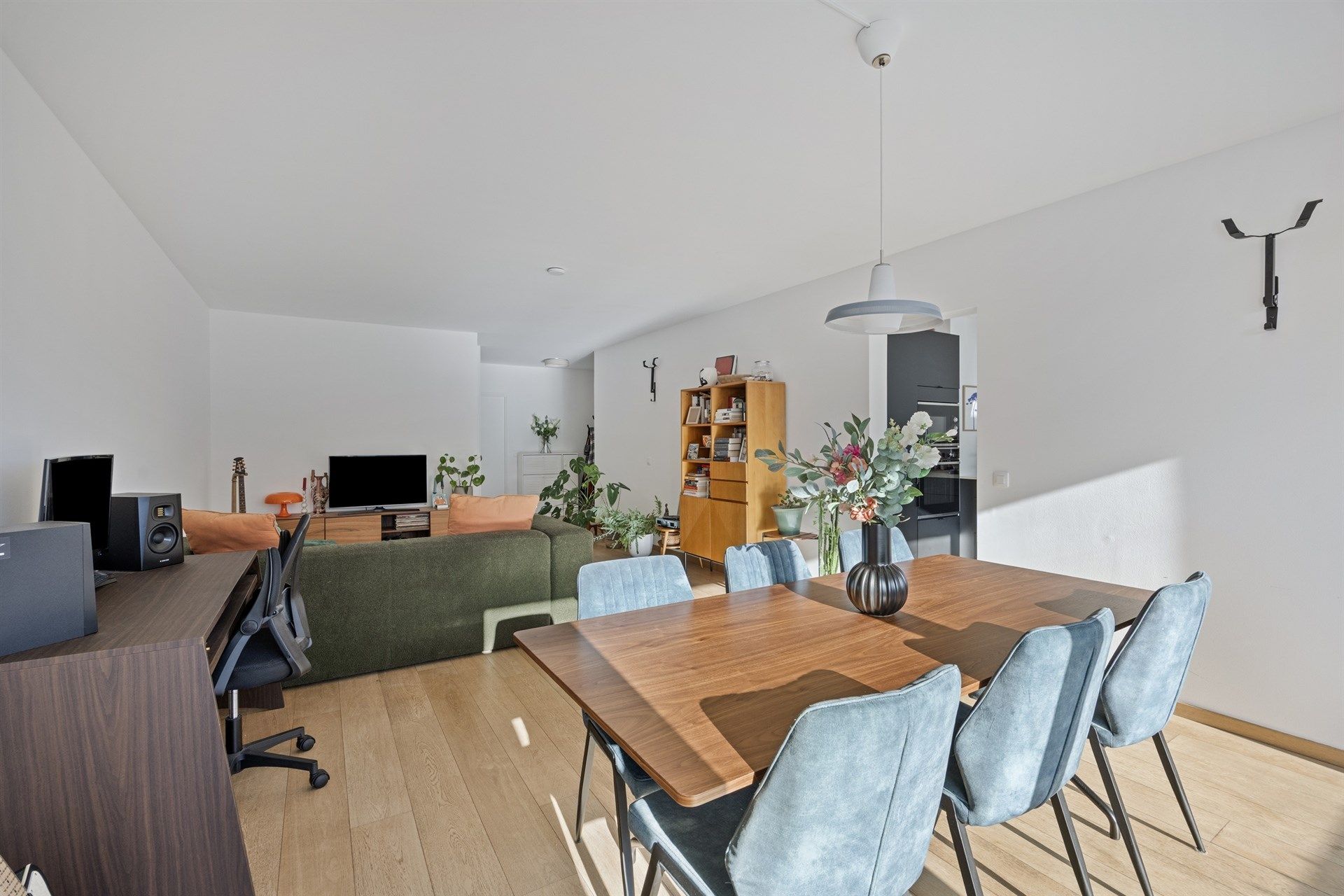 Gerenoveerd appartement met één slaapkamer te koop te Borgerhout foto 12