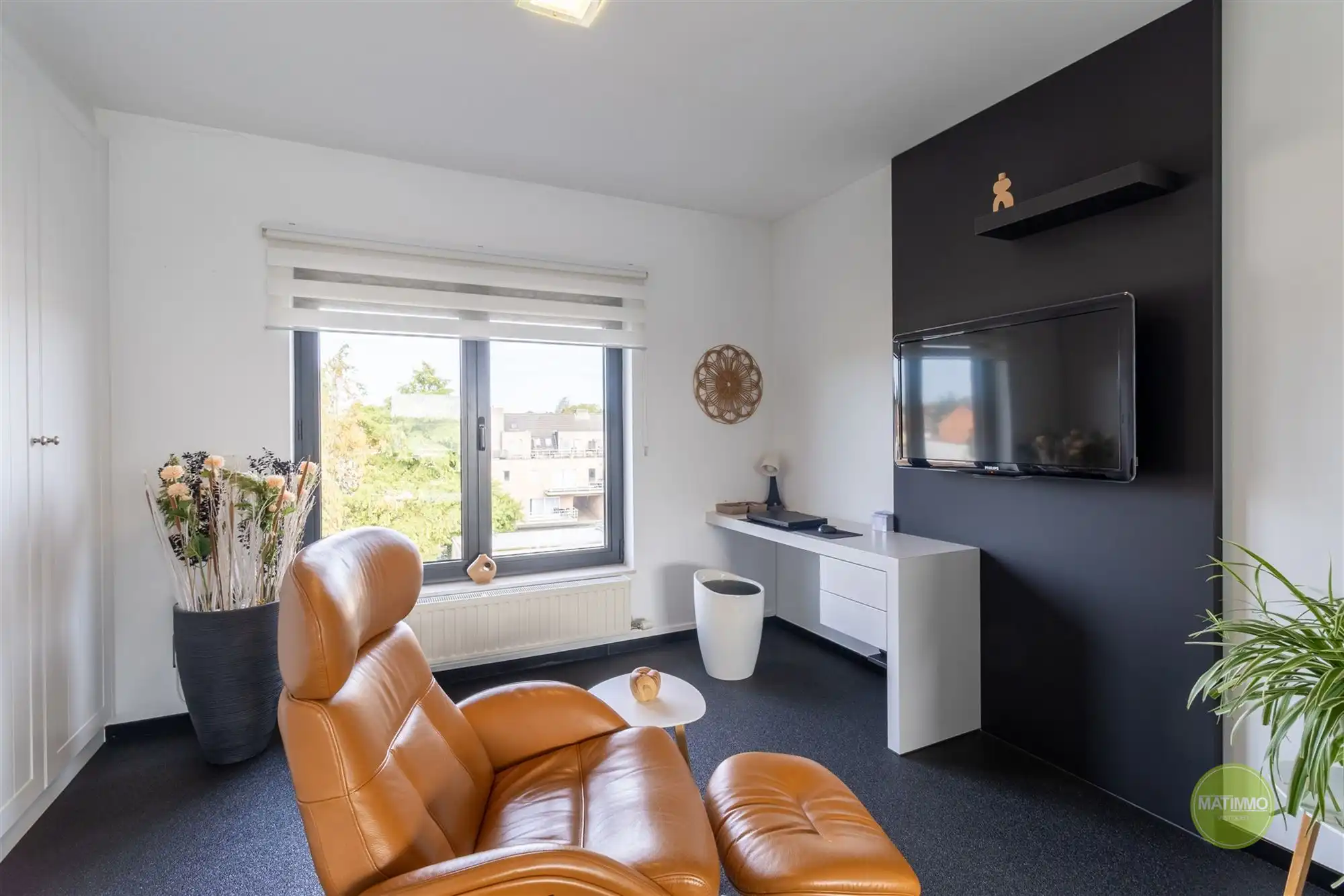 Penthouse met ruim zuidgericht terras en garage in Mol foto 9