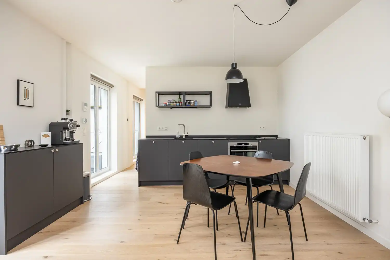 Rustig gelegen duplexappartement van 71 m² met terras en private toegang nabij het Eilandje foto 4