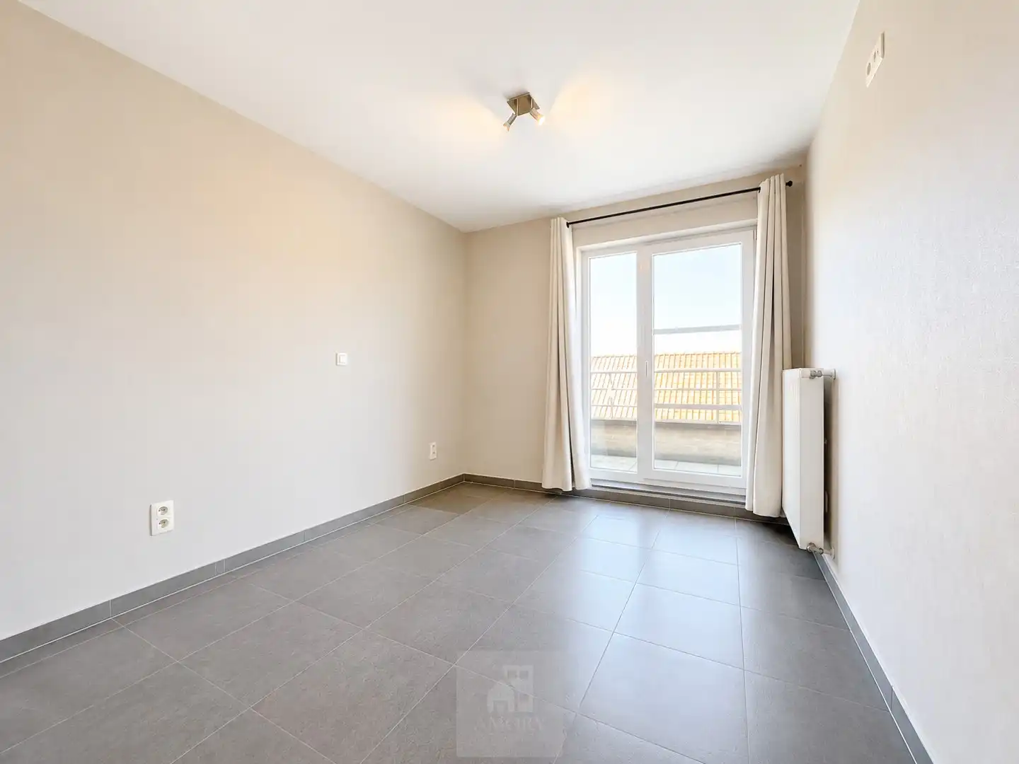 Appartement met staanplaats en garage in charmante Meetkerke foto 4
