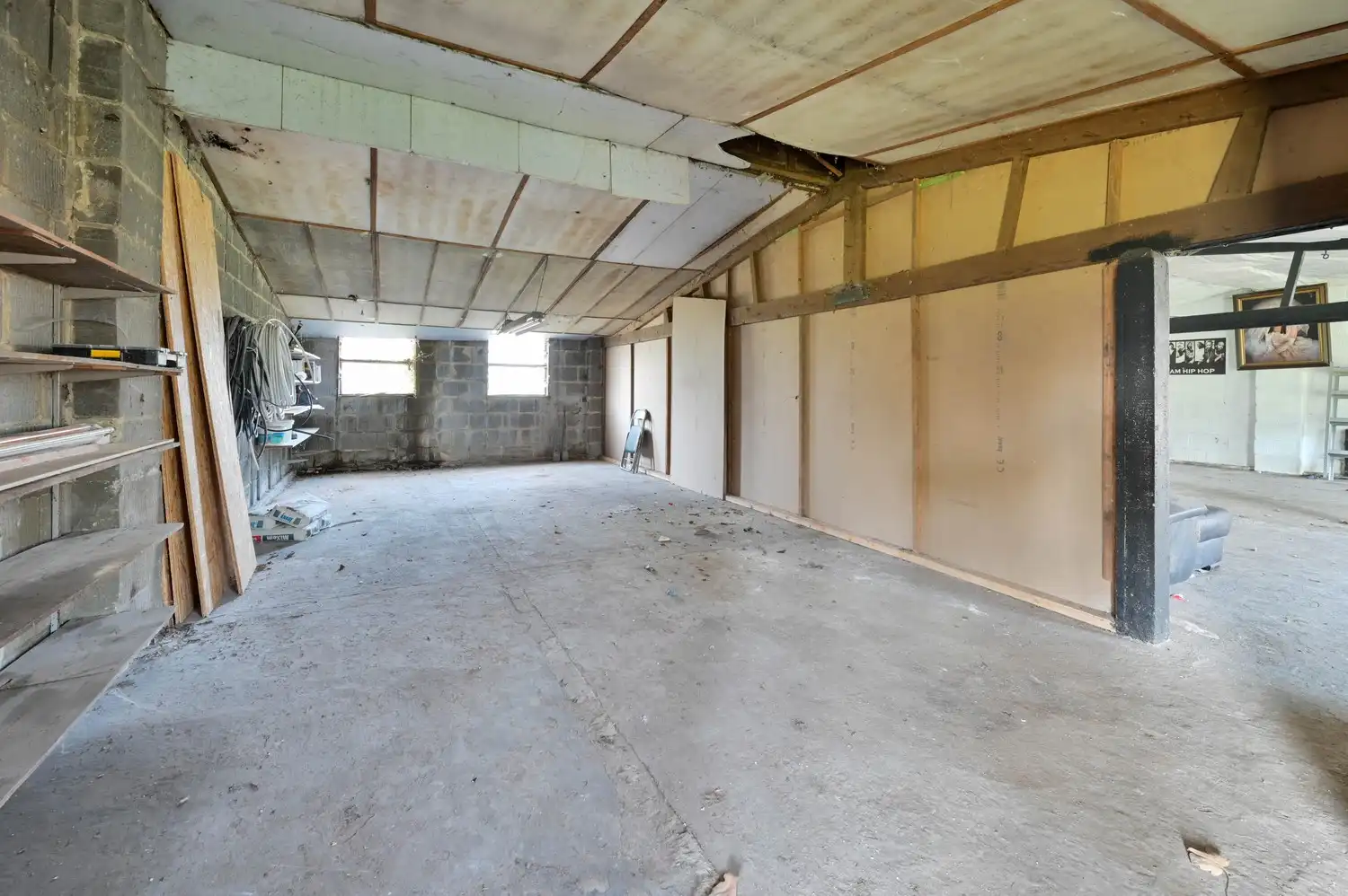 Prachtig gerenoveerde villa woning, gelegen in een rustige straat met bijgebouw 500m² foto 21