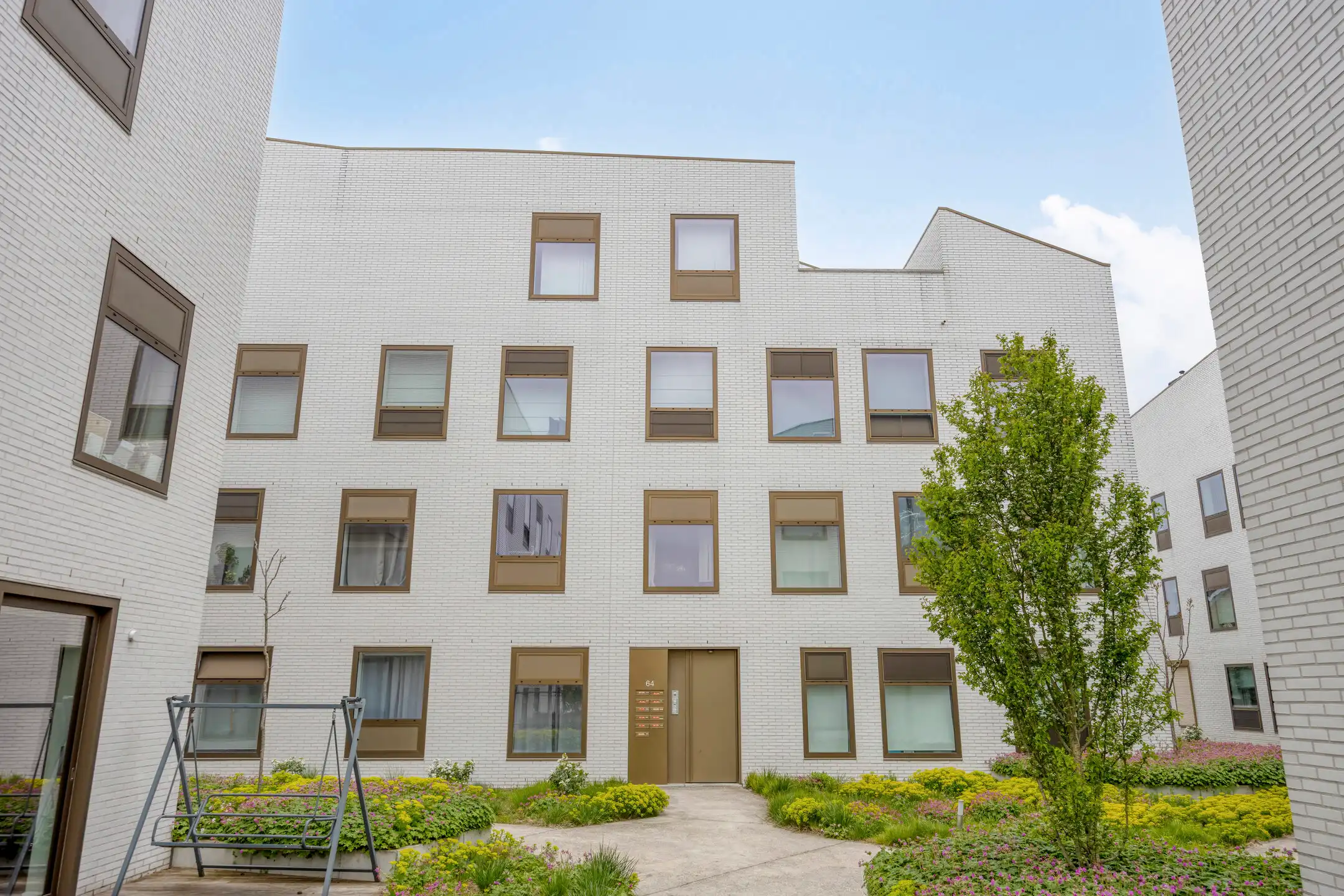 Lichtrijk appartement gelegen in het centrum van Breendonk. foto 17