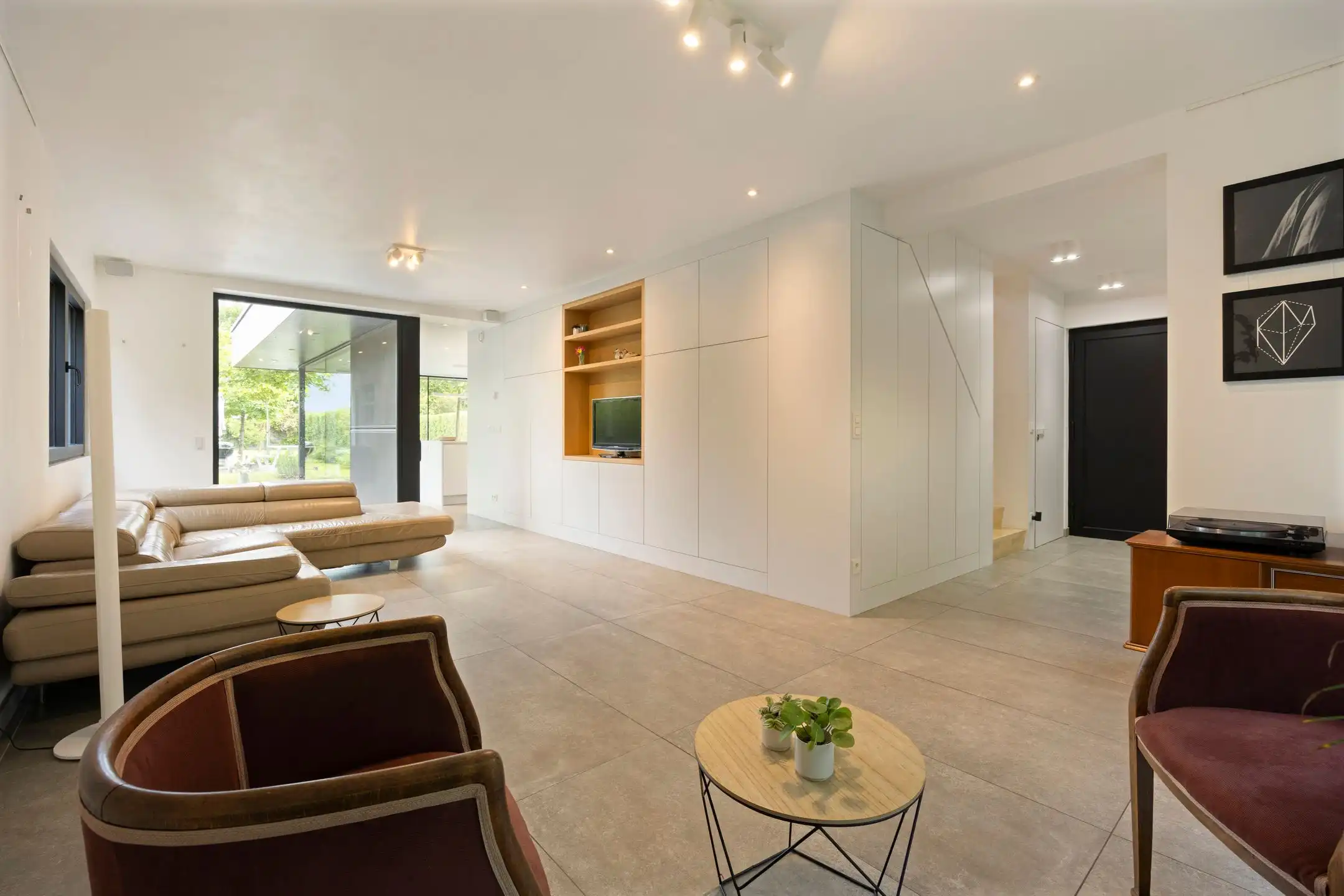Duurzaamheid en rust: modern wonen op 21 are foto 6