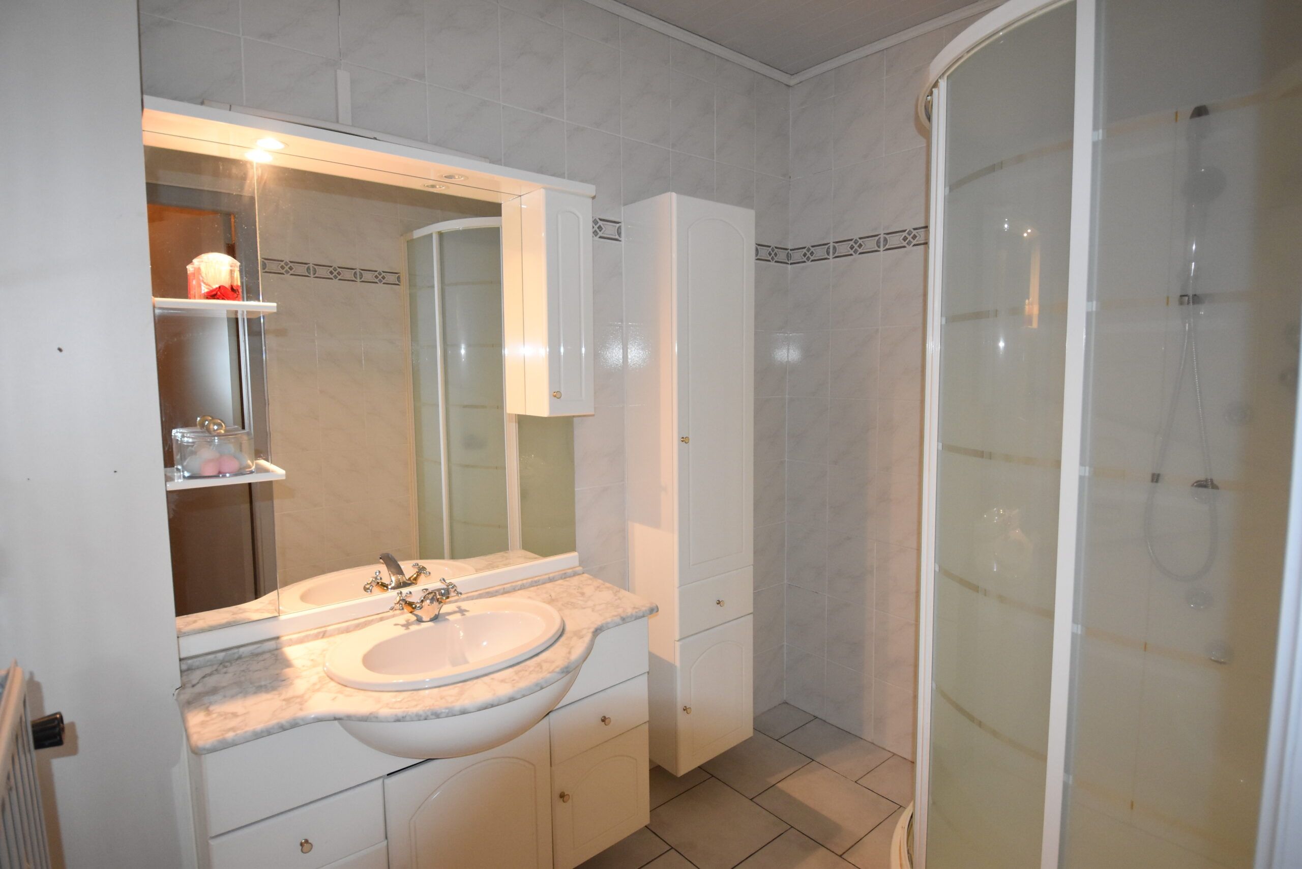 APPARTEMENT (2 SLPKS) IN SINT-NIKLAAS foto 11