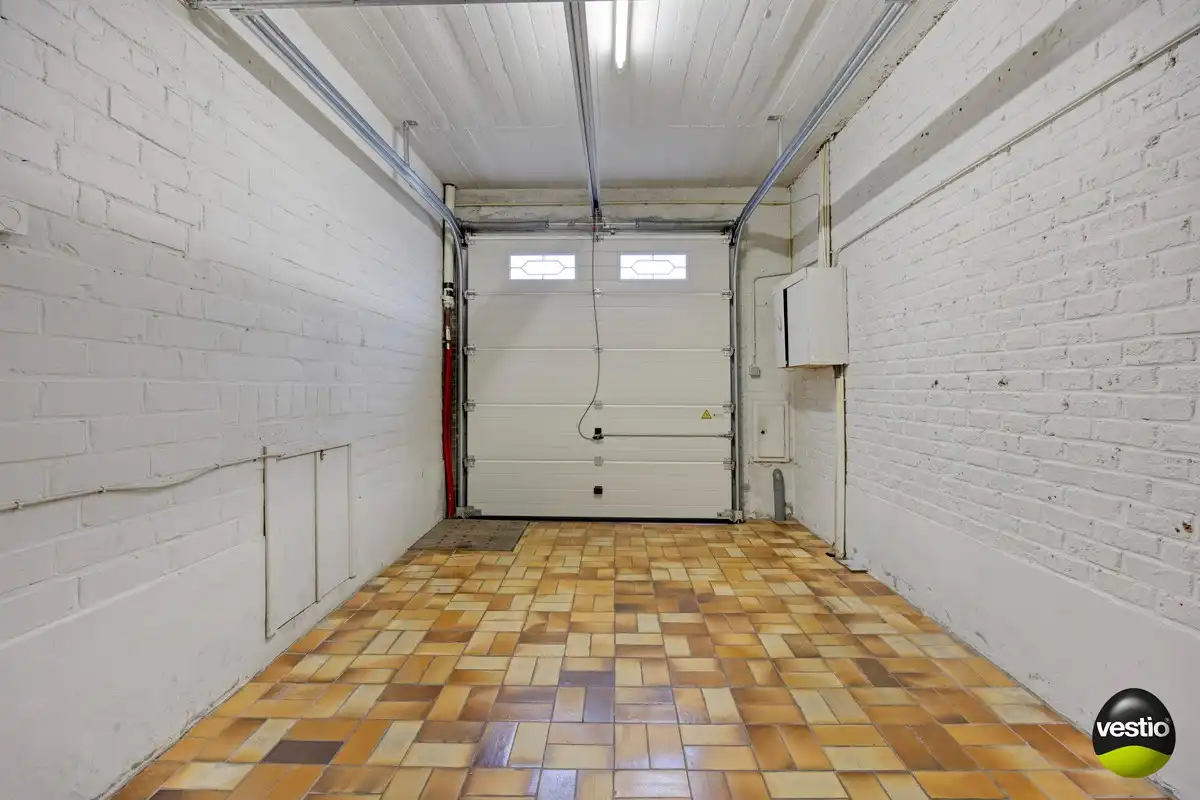 Eengezinswoning met 5 slaapkamers én opsplitsbare bouwgrond foto 12