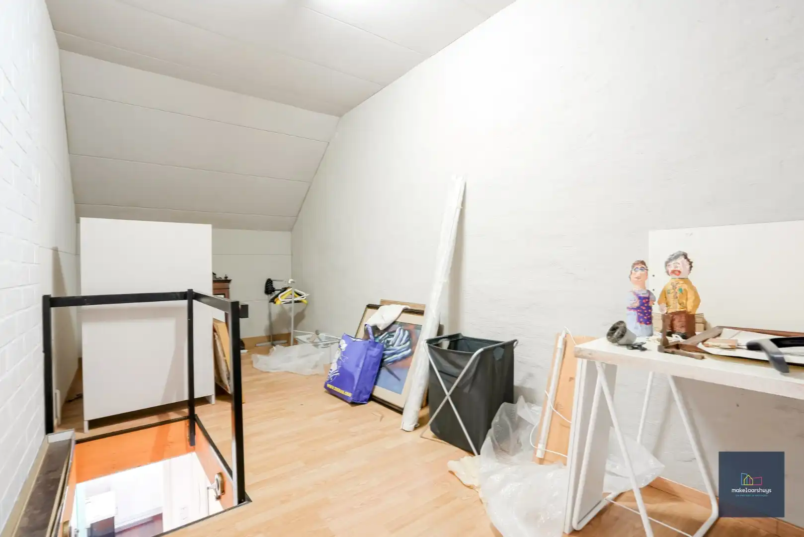 Goed onderhouden HOB in rustige straat in Mariakerke  foto 18