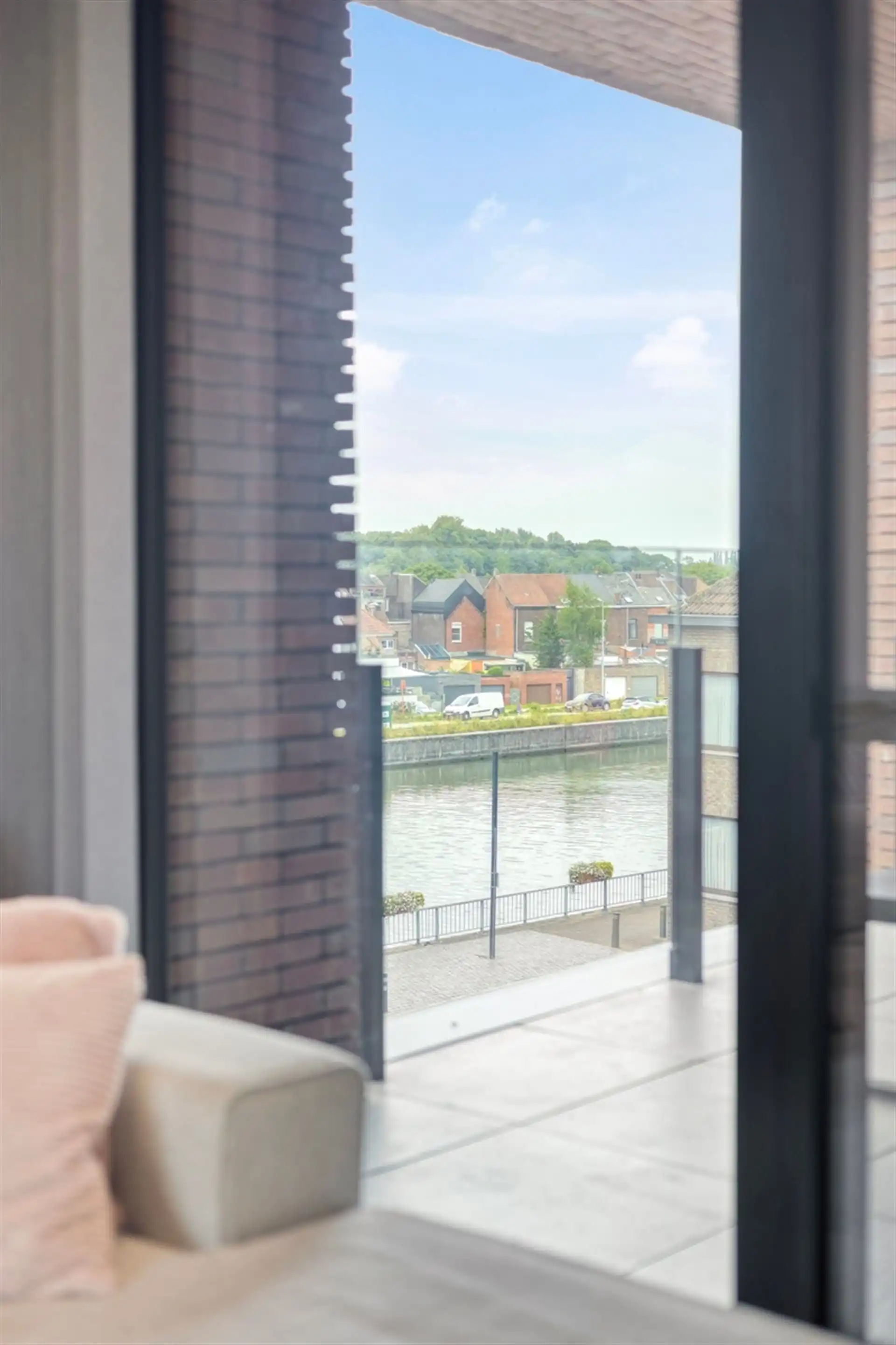 Recent en energiezuinig appartement met ruim terras! foto 4