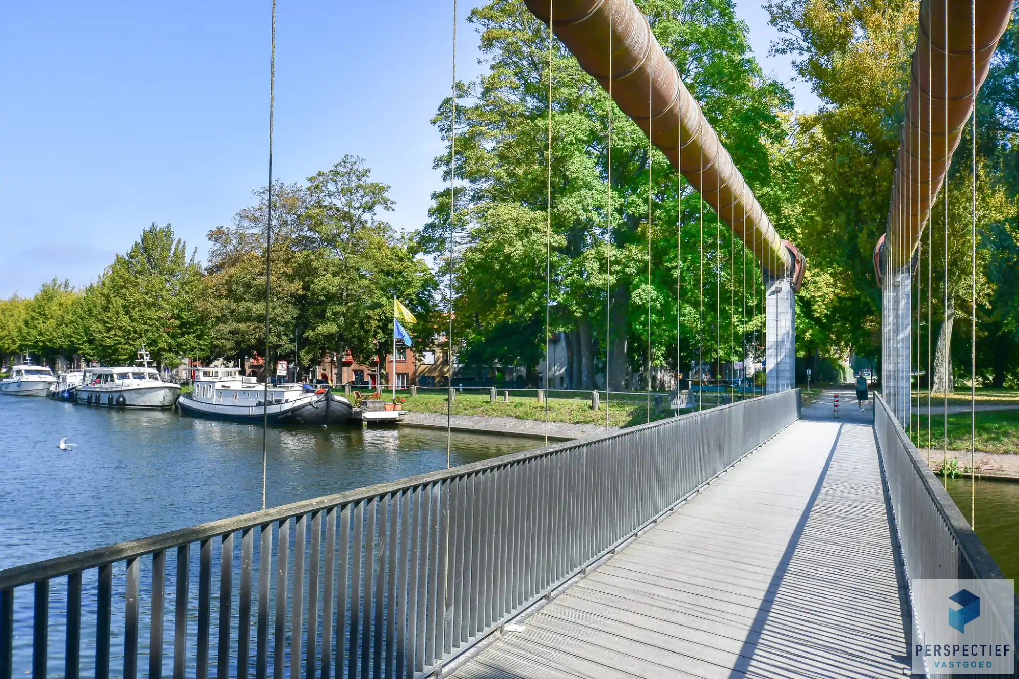 BEZOEKMOMENT VRIJDAG 13/02 VAN 16U30 TOT 18U | Hoogwaardig gerenoveerde stadswoning met prachtig zicht op de Coupure haven foto 3