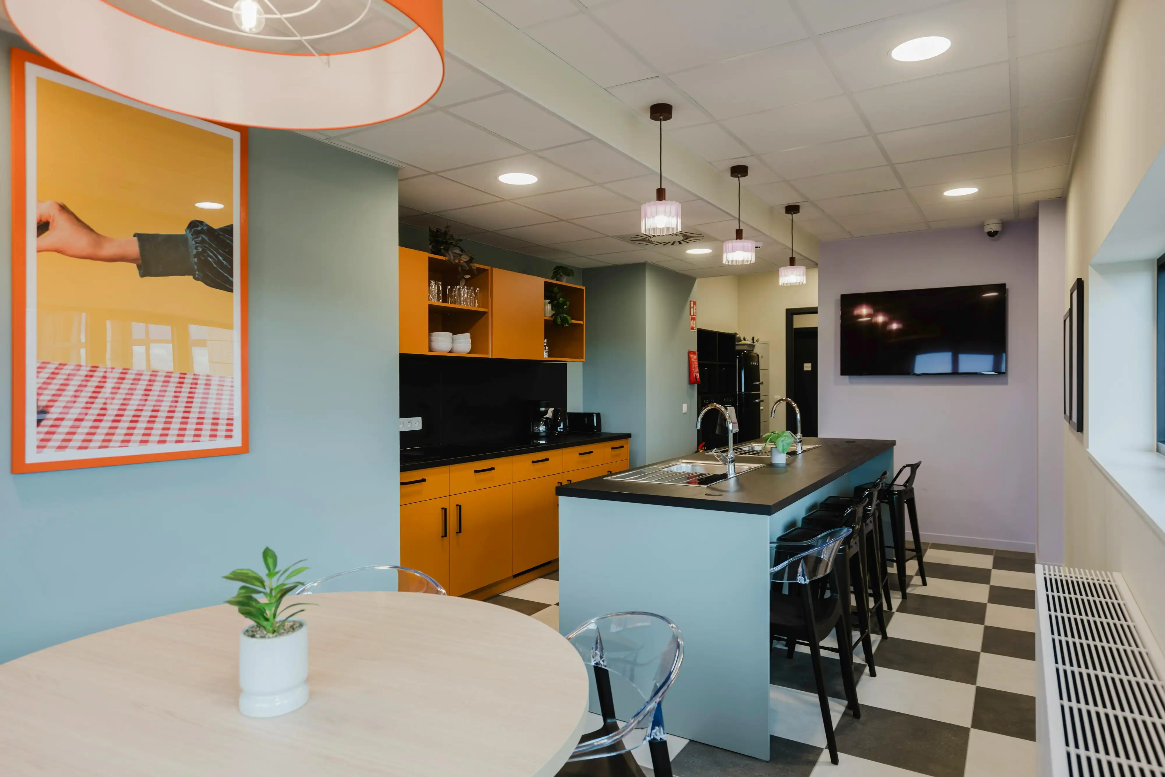 Bemeubelde studentenkamer te koop in centrum Kortrijk foto 6