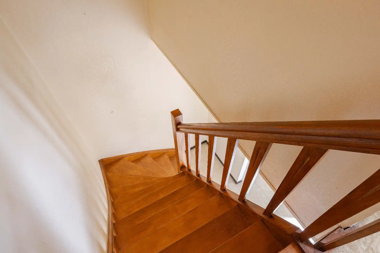 STADSWONING MET 3 SLPKS | GARAGE EN TUIN  foto 8