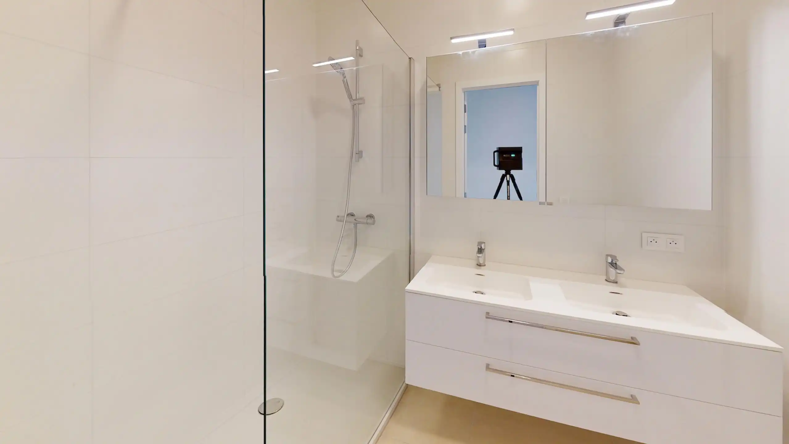 ANTWERPEN EILANDJE - Panoramisch wonen foto 8