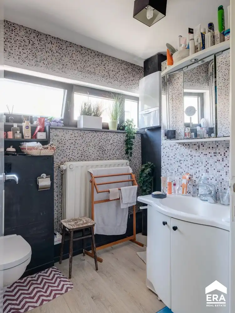 Woonhuis met handelsgedeelte foto 22