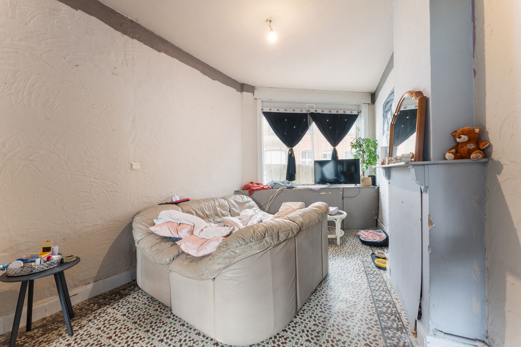 Te renoveren woning met 2 slaapkamers en tuin foto 5