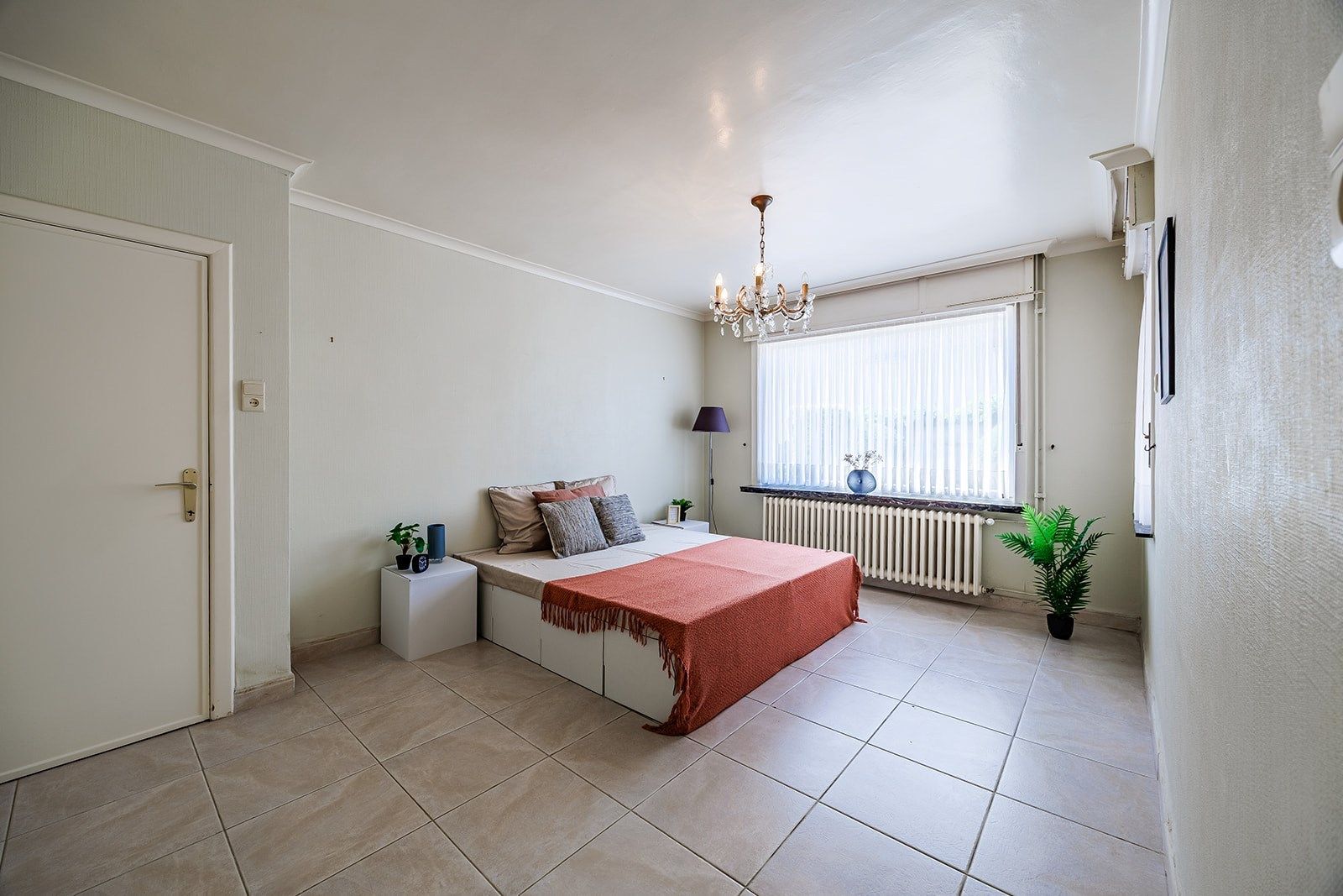 Nieuwe voorwaarden – ruime woning met grote tuin en garage van 60m² foto 10