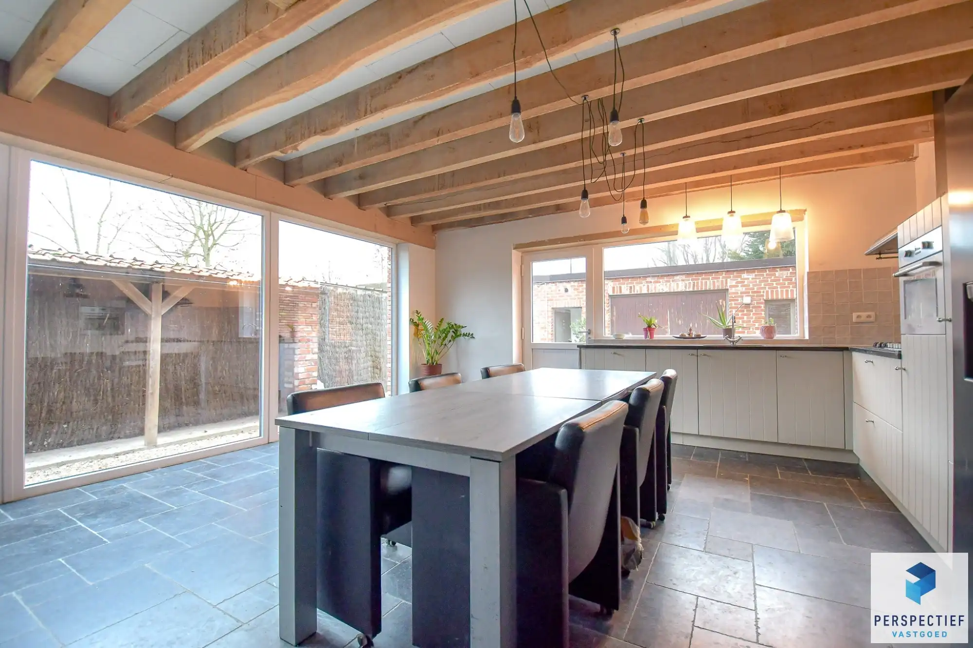 Landelijk gelegen ruime woning met tuin, kleine weide & bijgebouw gelegen in Oedelem op  1 365 m² foto 14