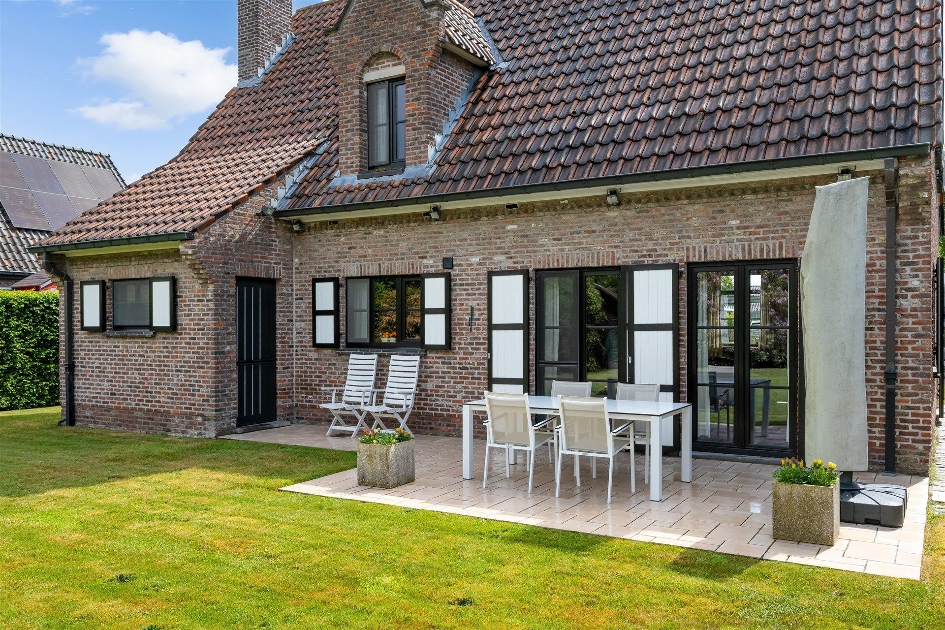 Topper! Instapklare woning in residentiële buurt, met zonnige tuin! foto 26