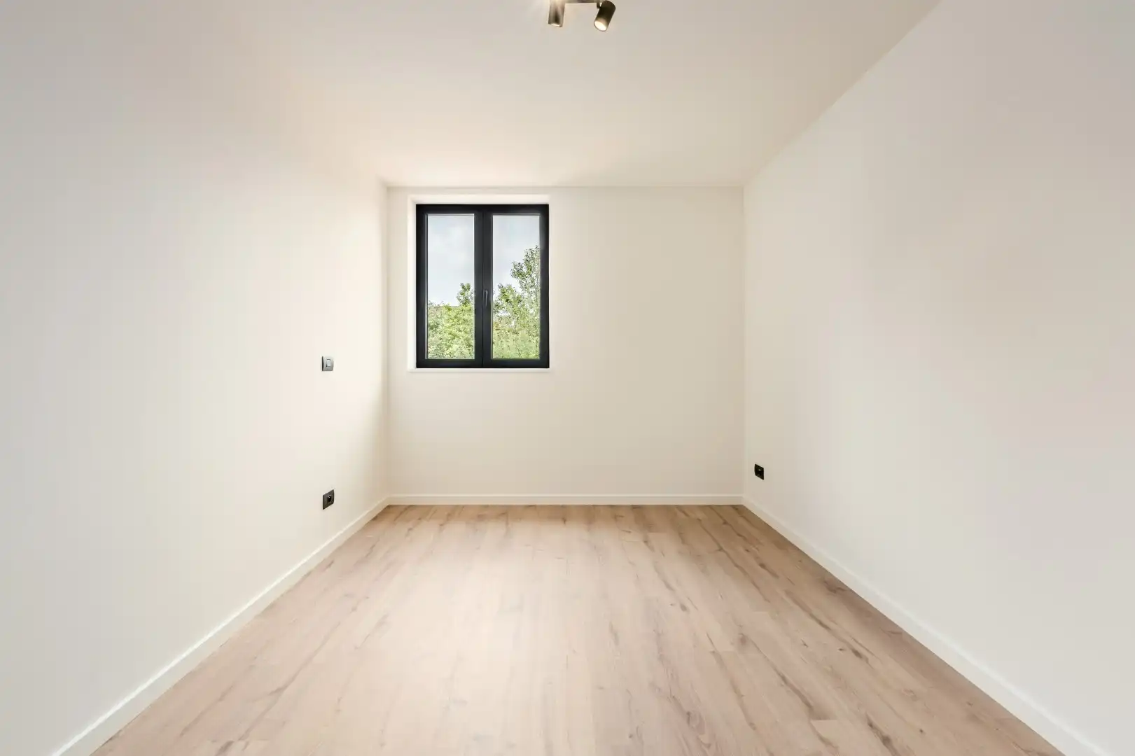 Exclusieve nieuwbouwwoning te huur met 3 slaapkamers in het hart van Brugge foto 10