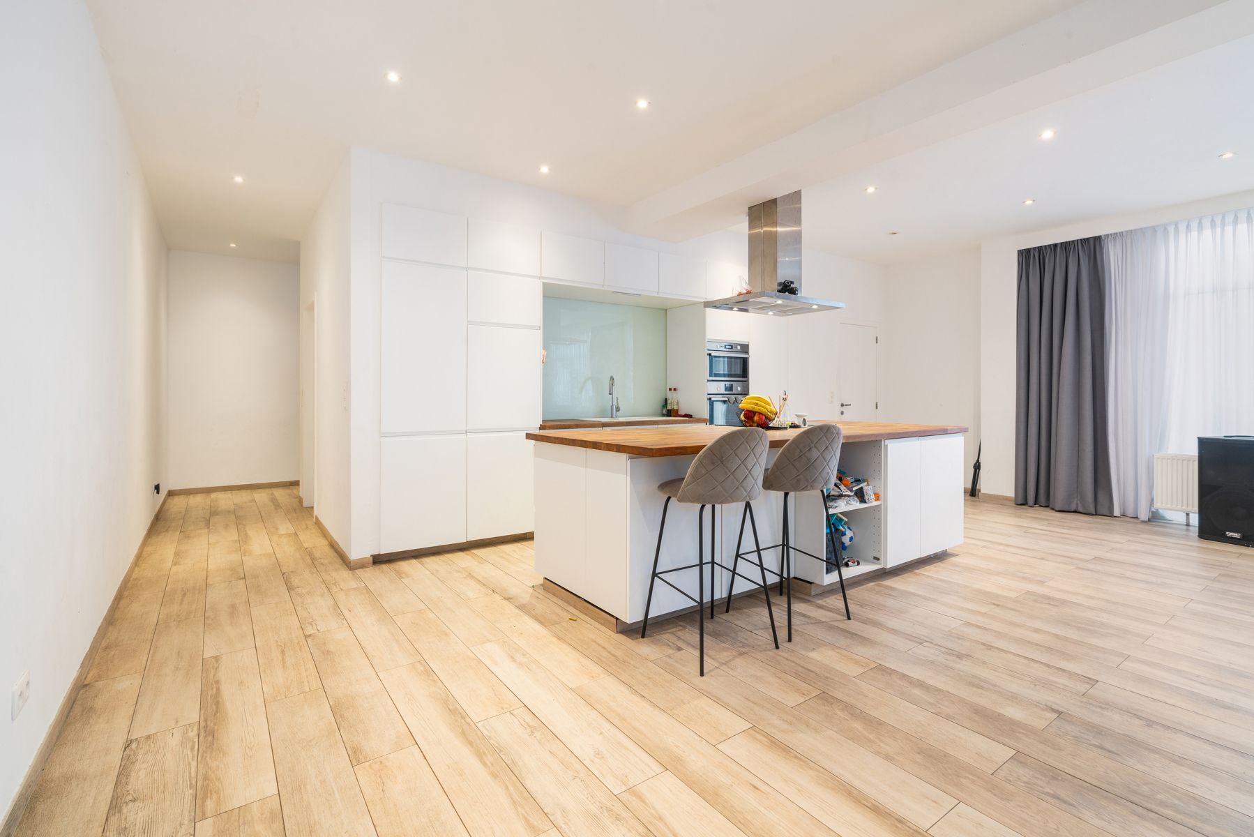 Uitzonderlijk duplex appartement van 220m² met 3 slaapkamers. foto 4